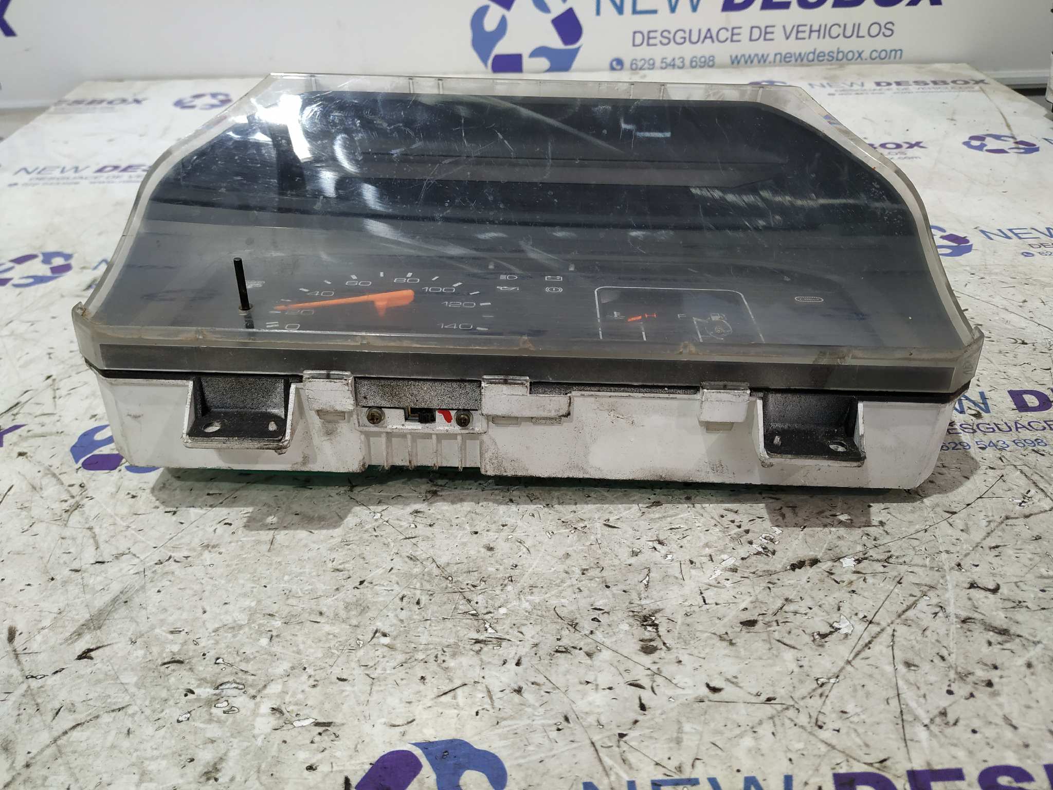 CUADRO INSTRUMENTOS ISUZU VAN MIDI - vista 4