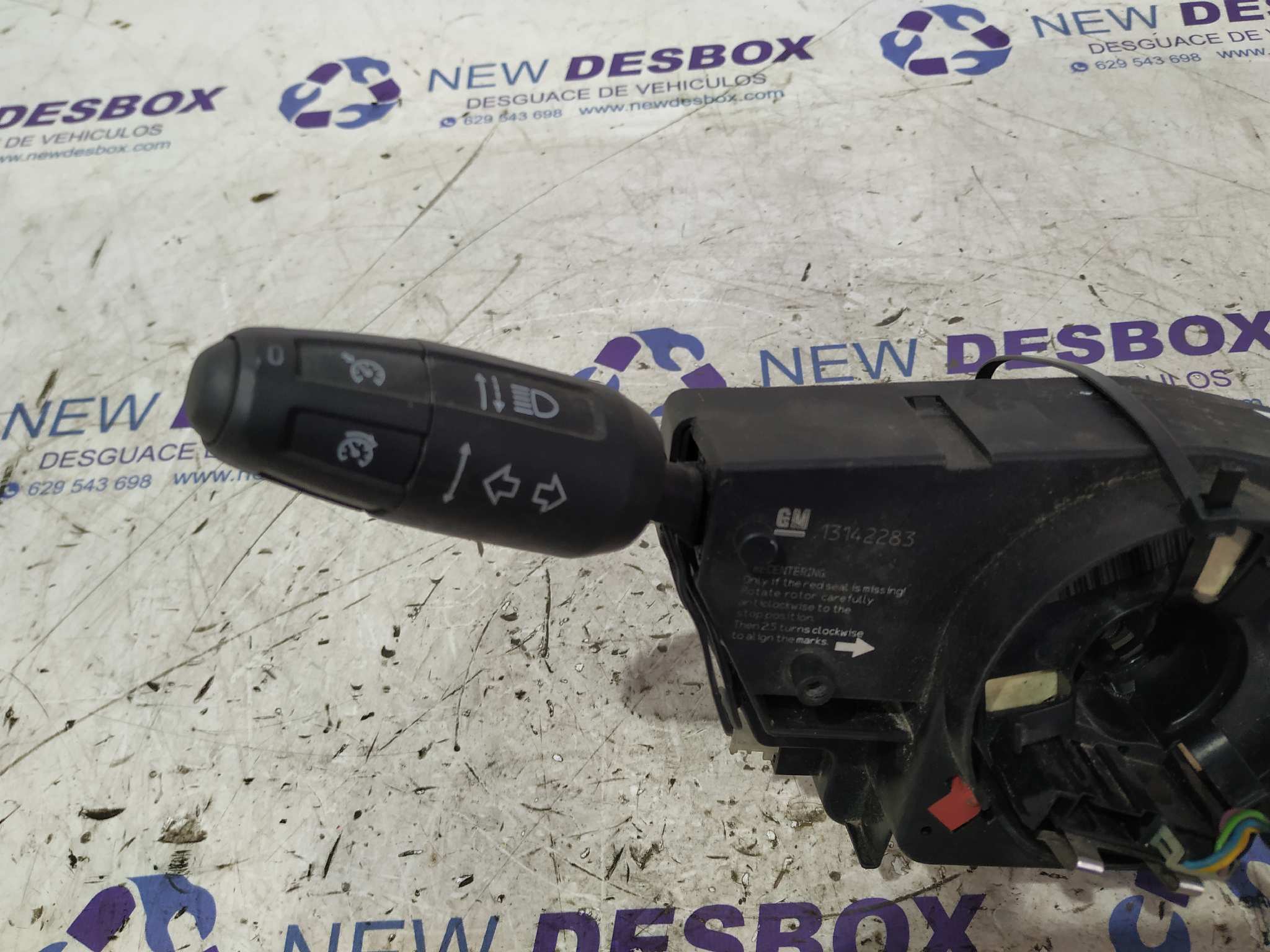 MANDO MULTIFUNCION OPEL CORSA D - vista 4