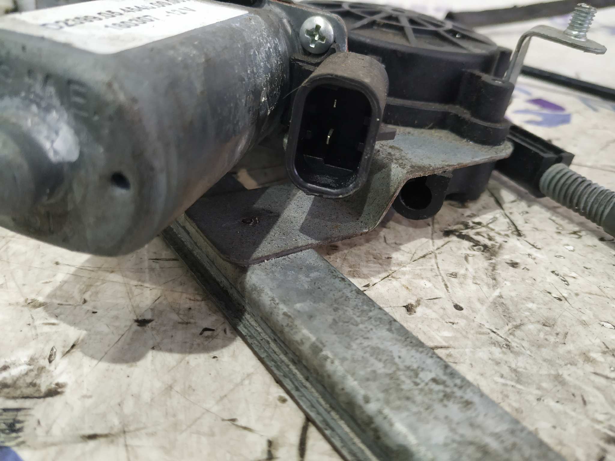 ELEVALUNAS DELANTERO DERECHO SEAT CORDOBA BERLINA (6K2) - vista 2