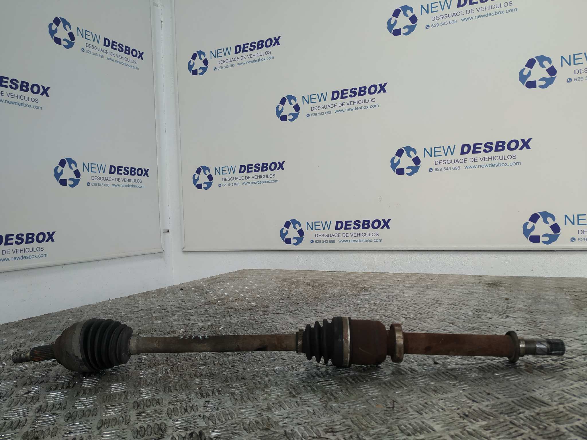 TRANSMISION DELANTERA DERECHA RENAULT CLIO III