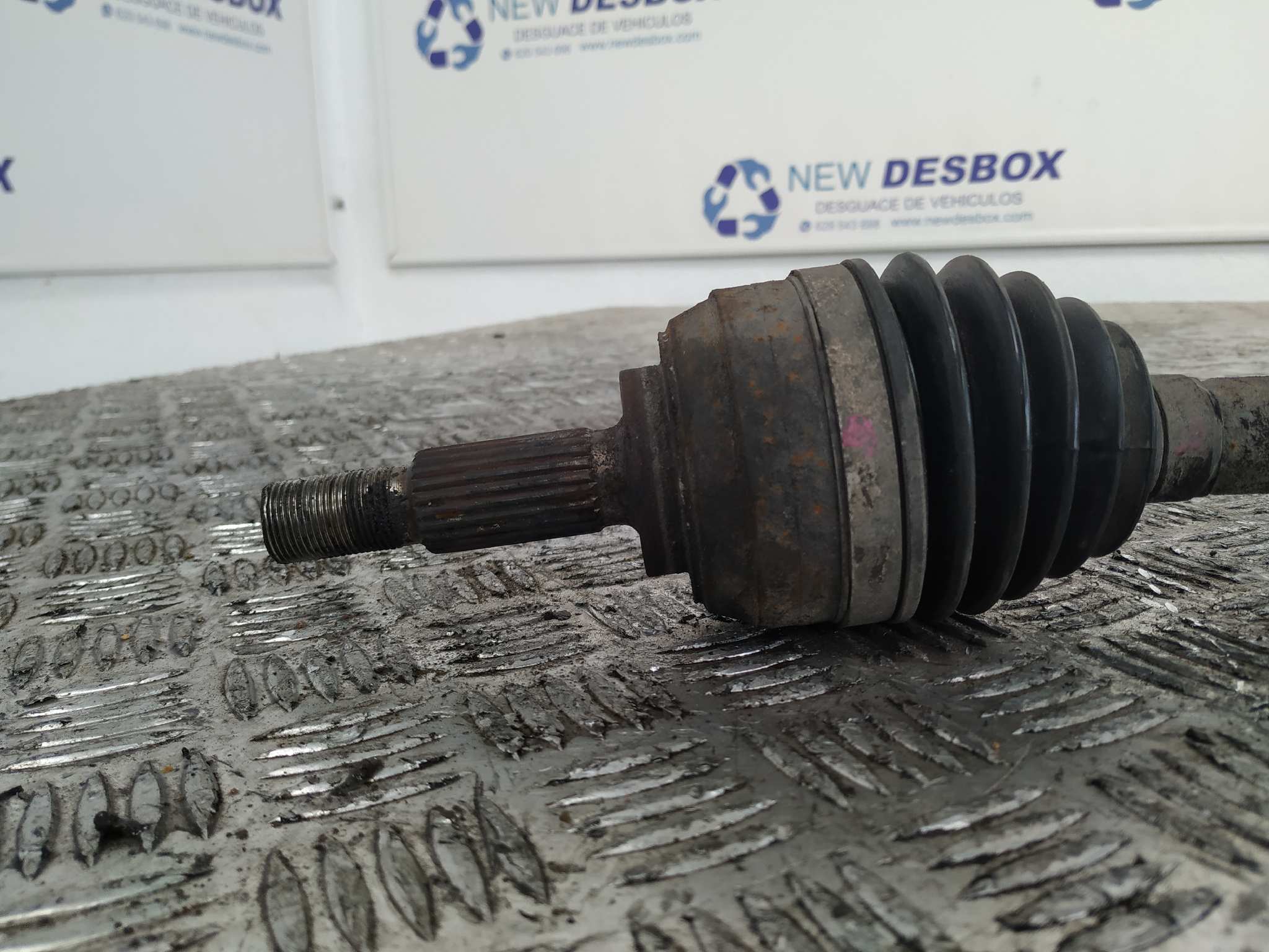 TRANSMISION DELANTERA IZQUIERDA RENAULT CLIO III - vista 4