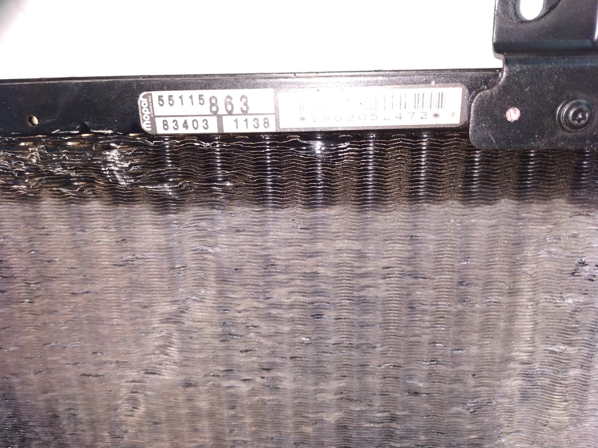 CONDENSADOR / RADIADOR  AIRE ACONDICIONADO CHRYSLER JEEP GR.CHEROKEE (ZJ)/(Z) - vista 3