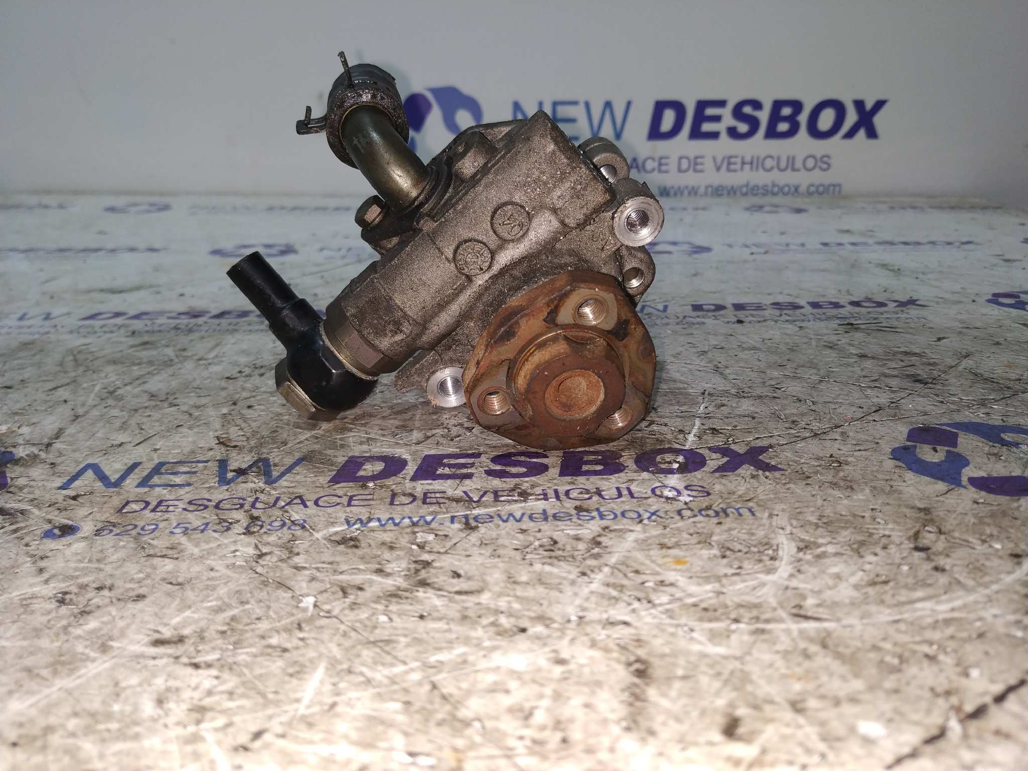 BOMBA DIRECCION SEAT LEON (1M1)