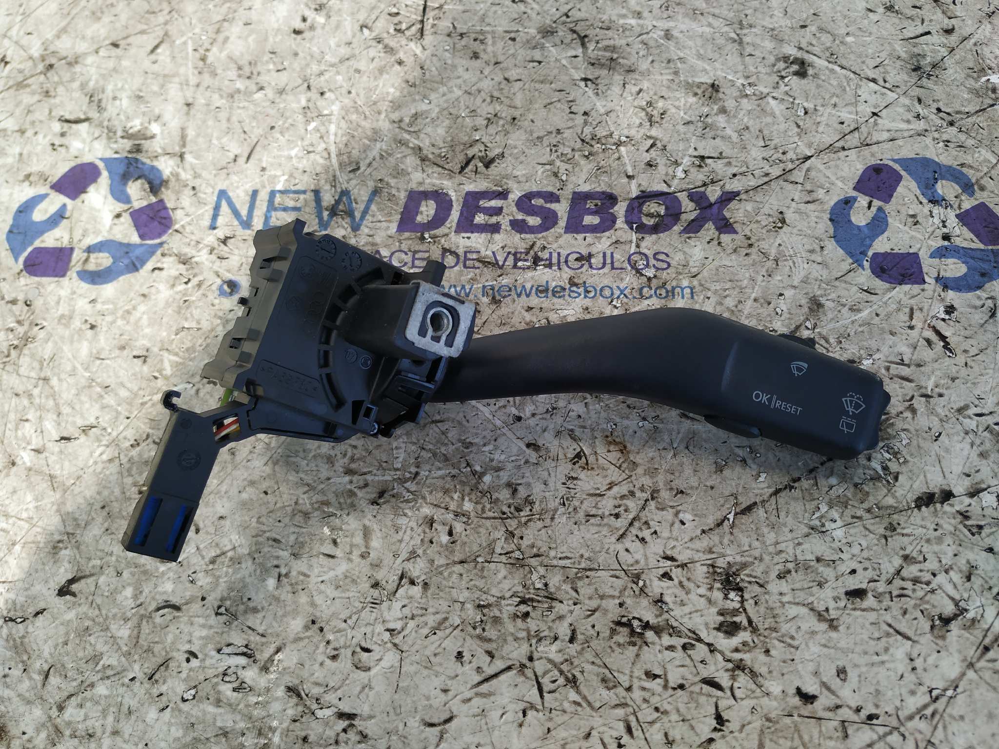 MANDO LIMPIA AUDI A3 (8P)