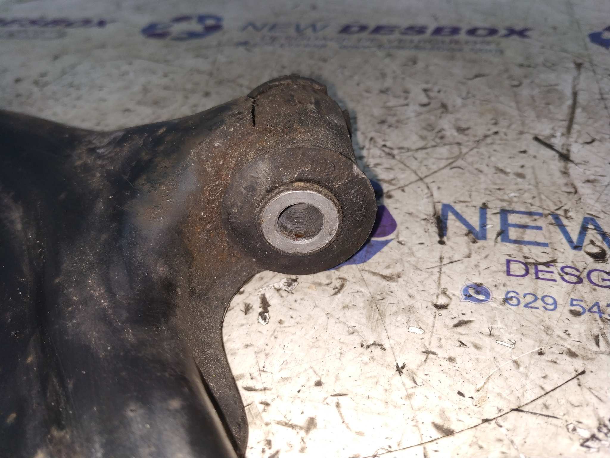 BRAZO IZQUIERDO INFERIOR DELANTERO RENAULT CLIO III - vista 6