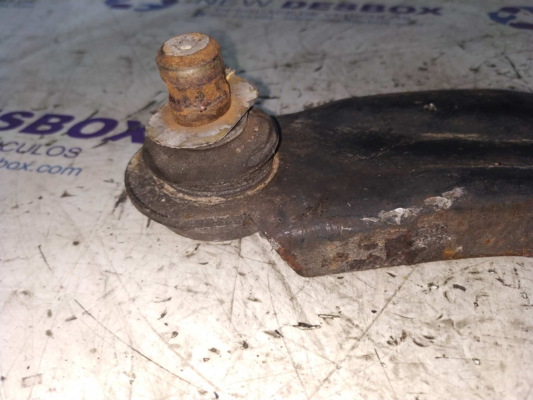 BRAZO IZQUIERDO INFERIOR DELANTERO RENAULT CLIO III - vista 4