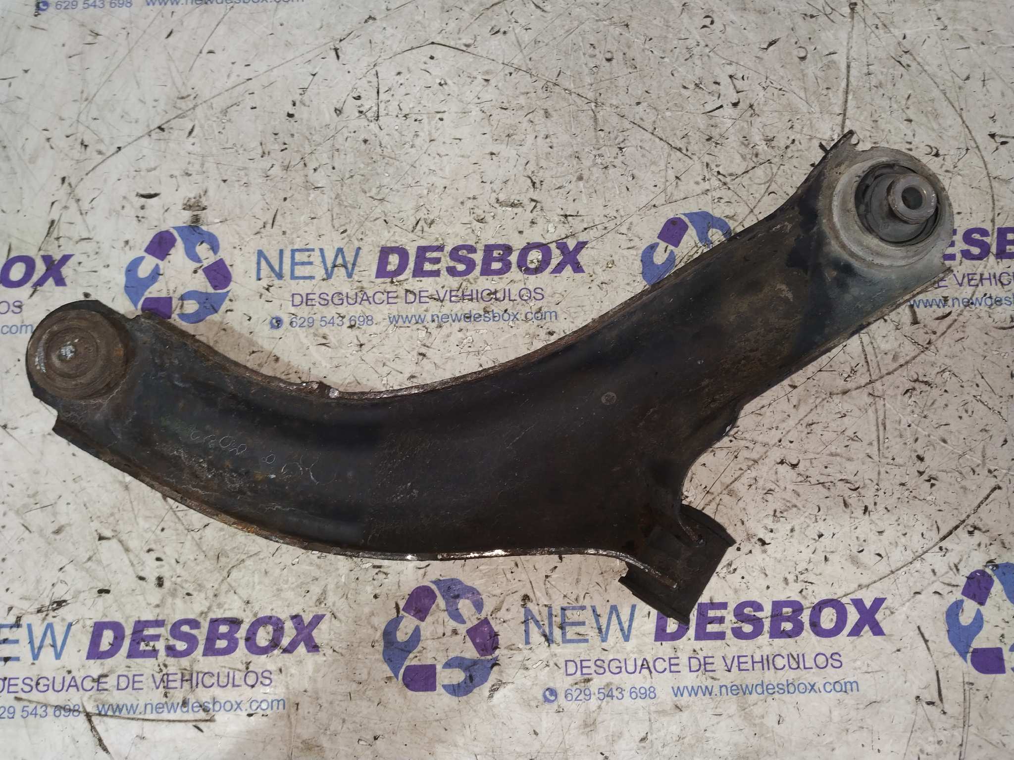 BRAZO IZQUIERDO INFERIOR DELANTERO RENAULT CLIO III - vista 5