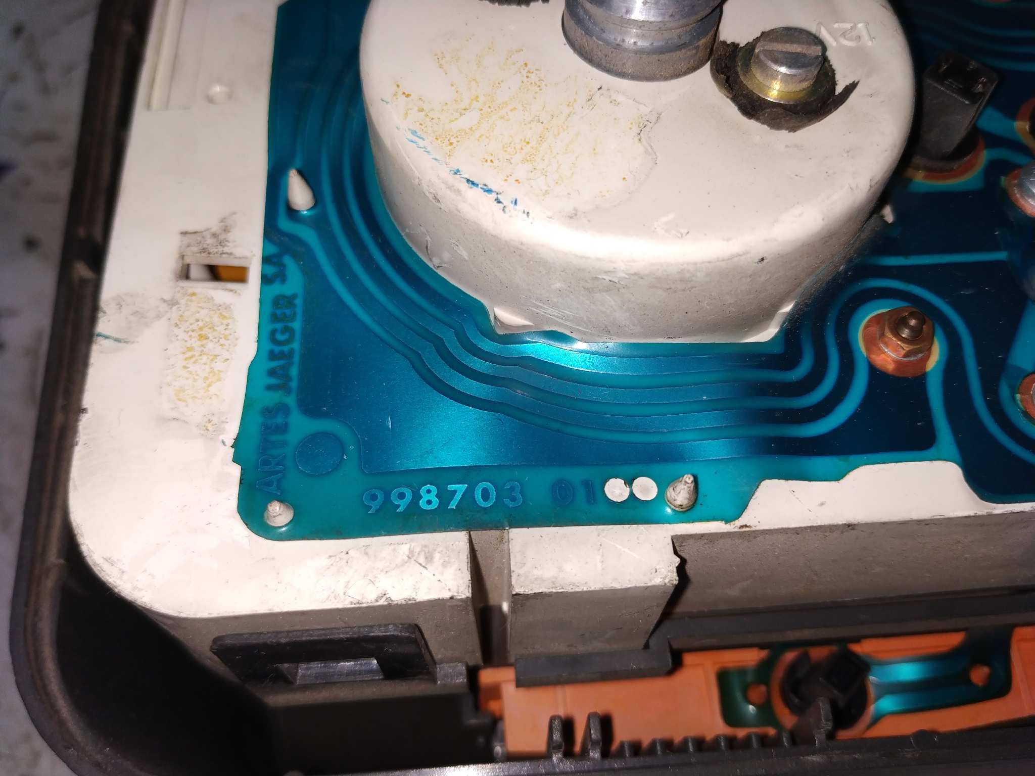 CUADRO INSTRUMENTOS SEAT TERRA 0.9 - vista 2