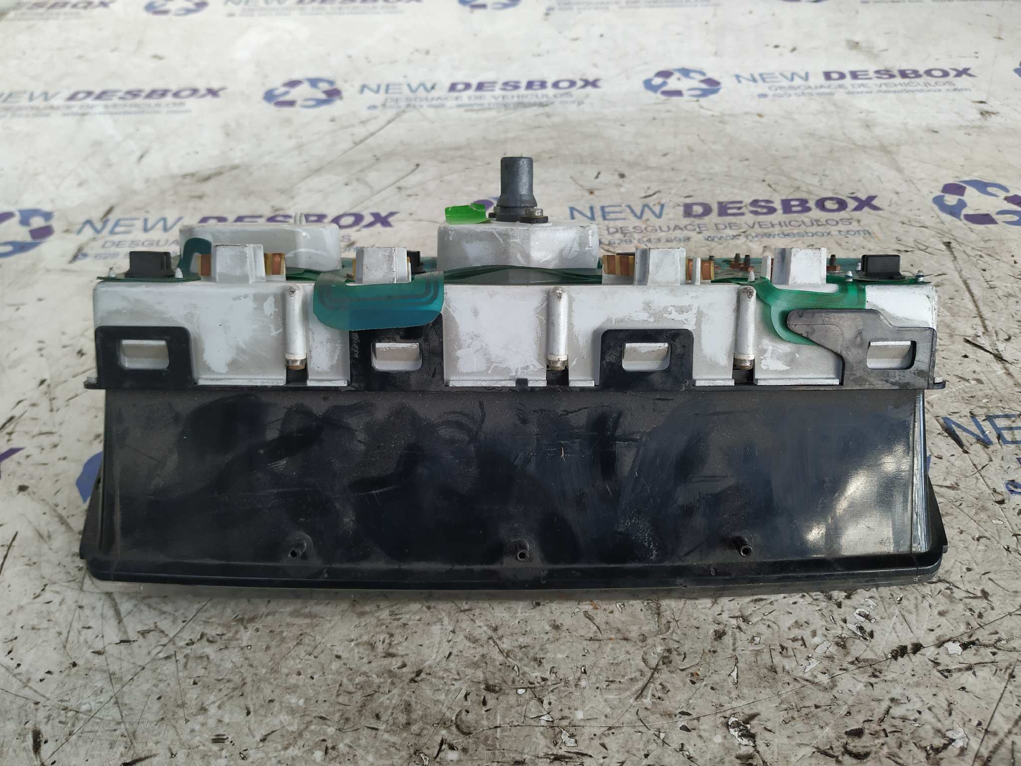 CUADRO INSTRUMENTOS SEAT IBIZA 1.7 - vista 4