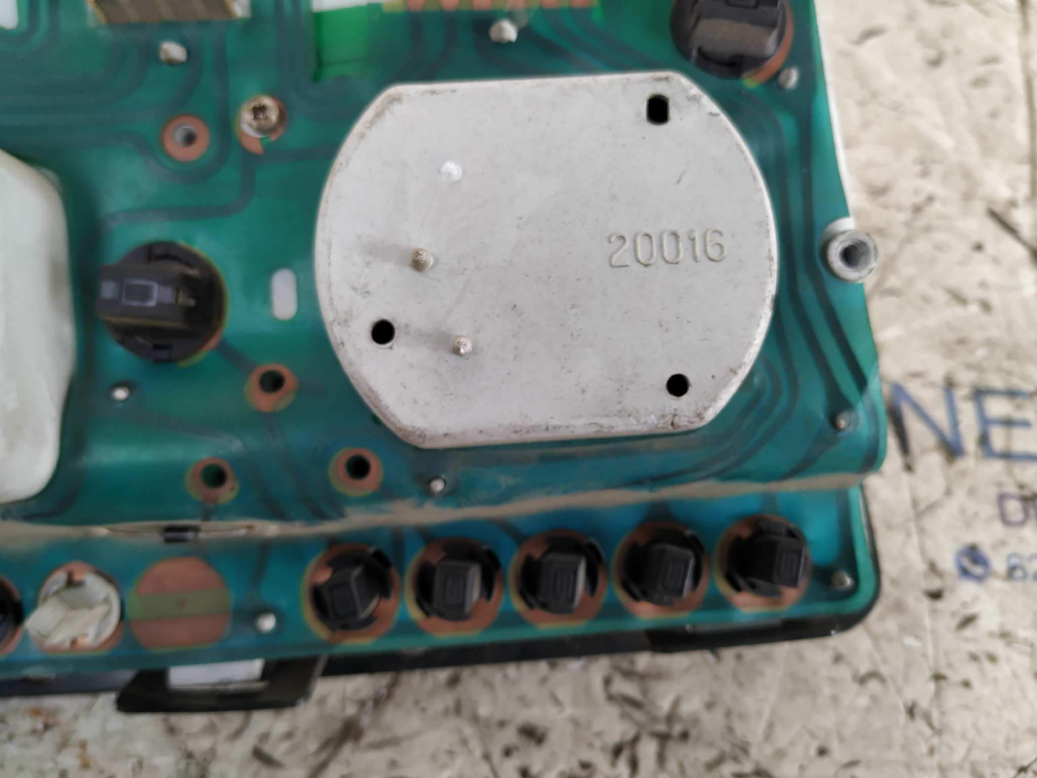 CUADRO INSTRUMENTOS SEAT IBIZA 1.7 - vista 3