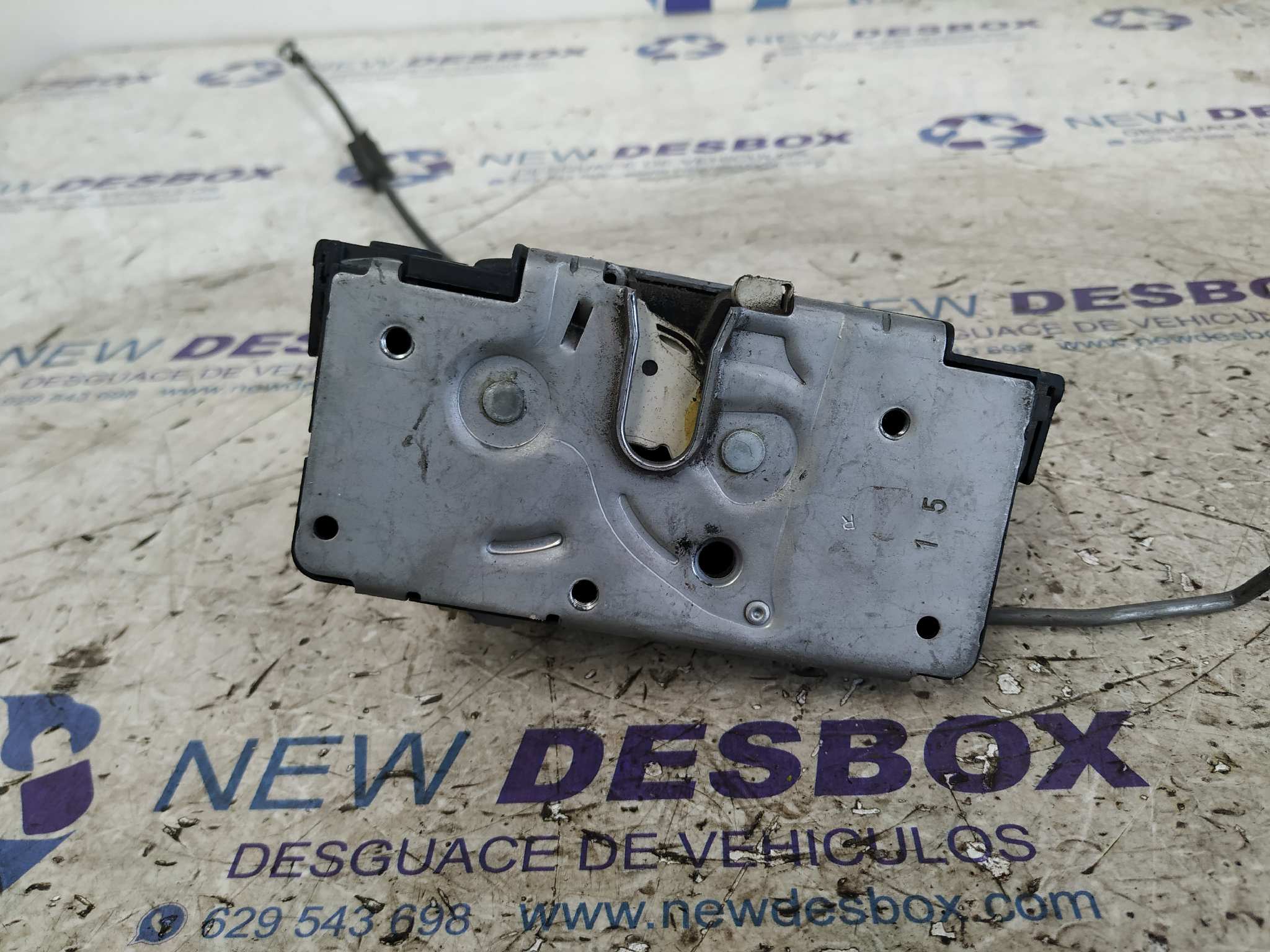 CERRADURA PUERTA DELANTERA DERECHA OPEL CORSA D 1.2 16V CAT (Z 12 XEP / LB4) - vista 2