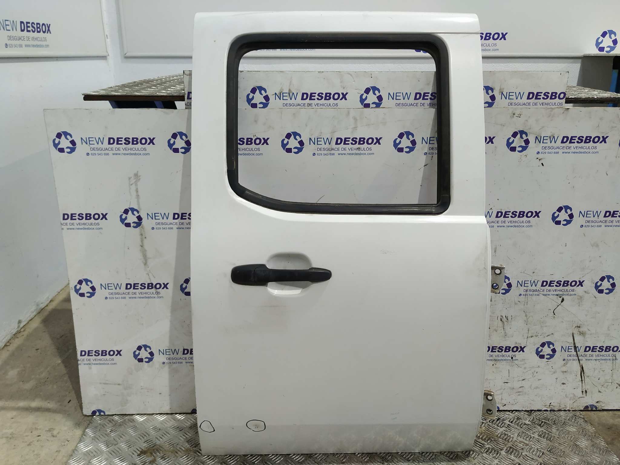 PUERTA TRASERA DERECHA FORD RANGER (ES)