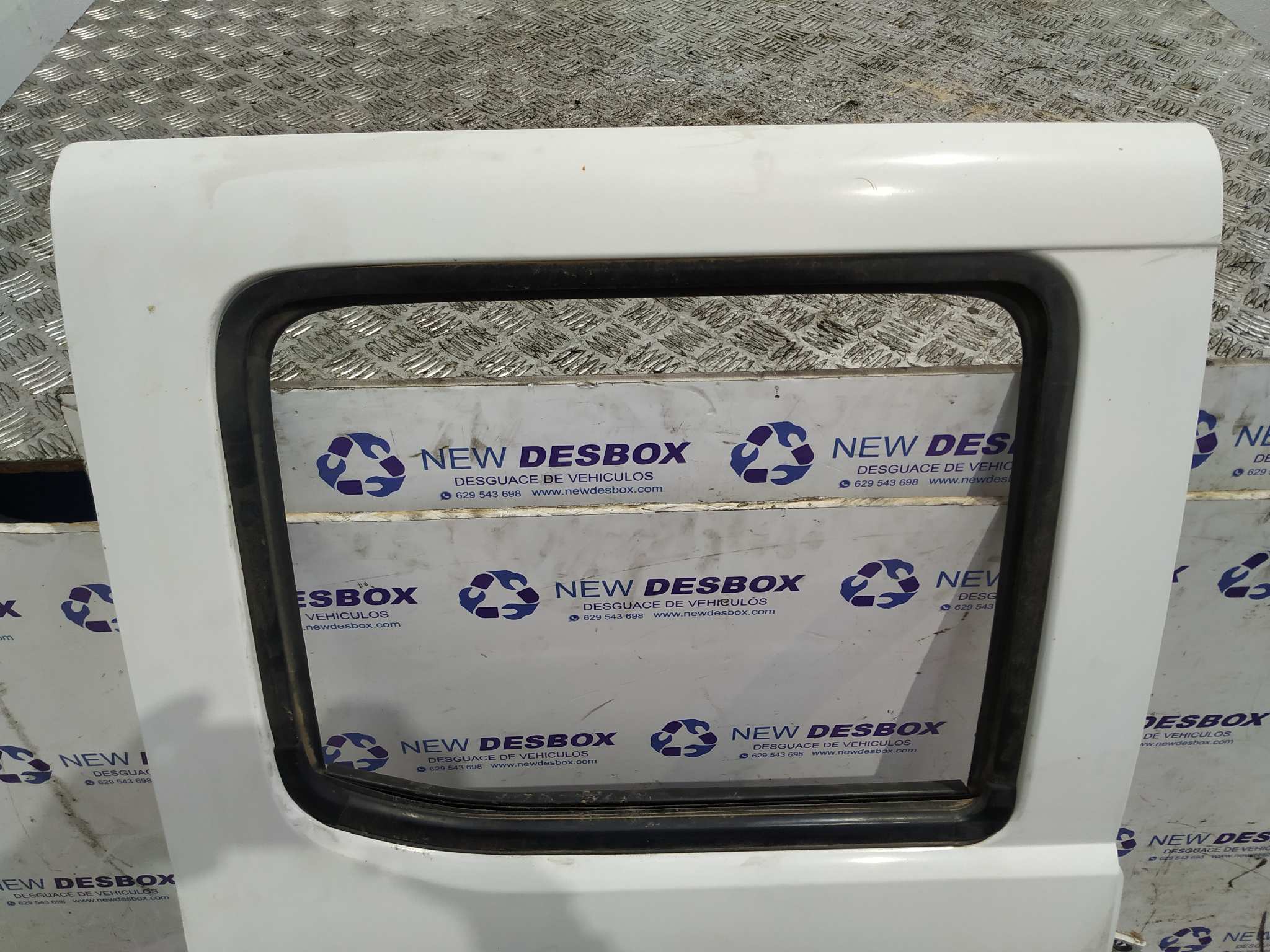 PUERTA TRASERA DERECHA FORD RANGER (ES) - vista 2