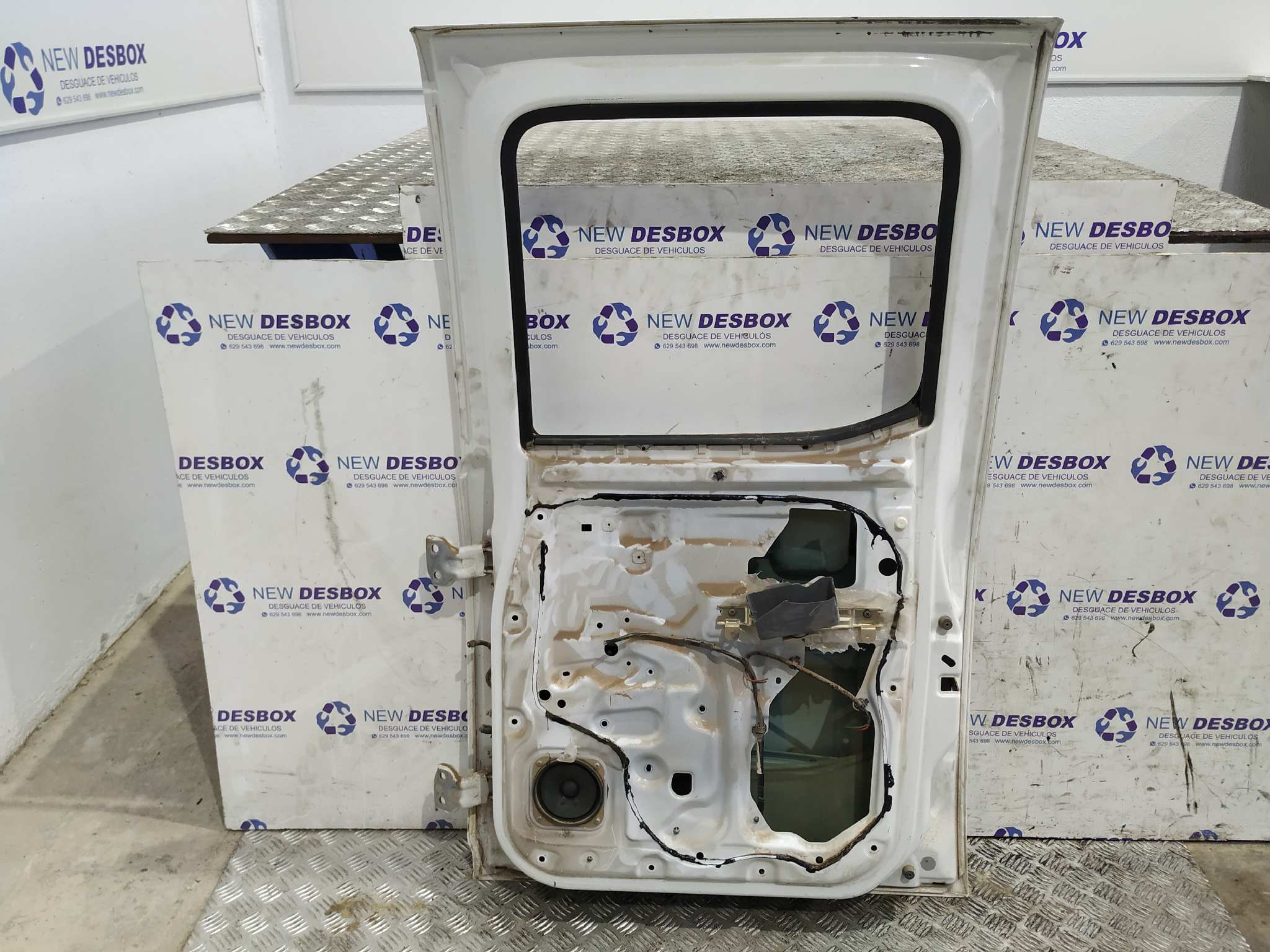 PUERTA TRASERA DERECHA FORD RANGER (ES) - vista 3