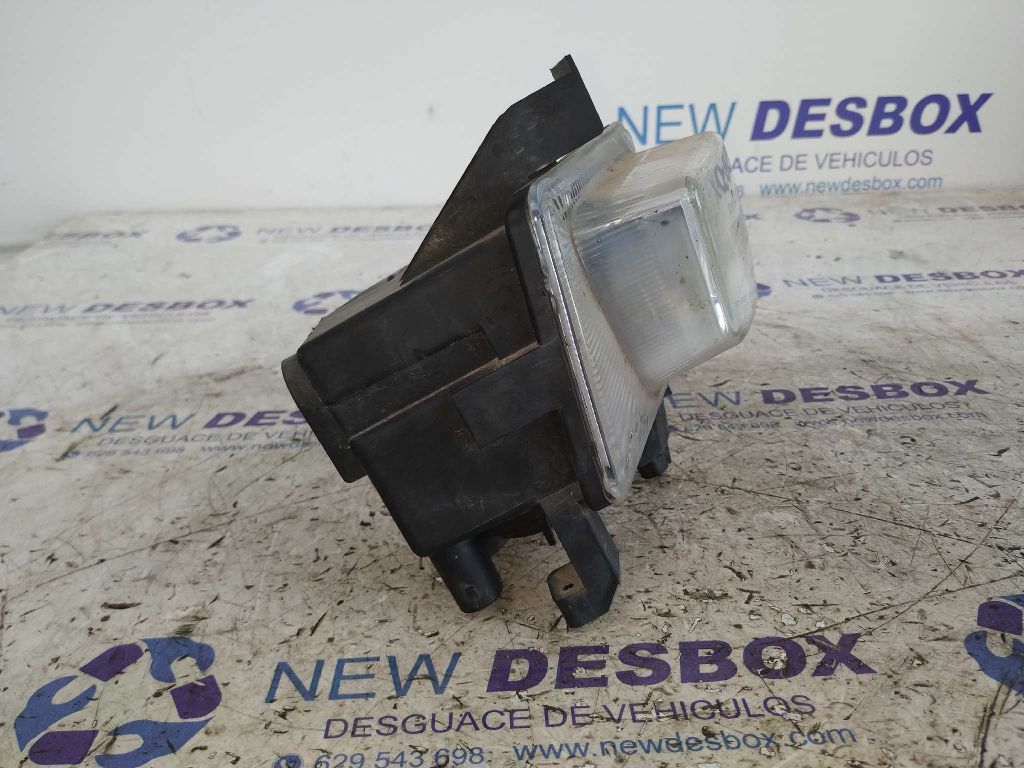 FARO ANTINIEBLA DERECHO OPEL VECTRA C BERLINA - vista 2