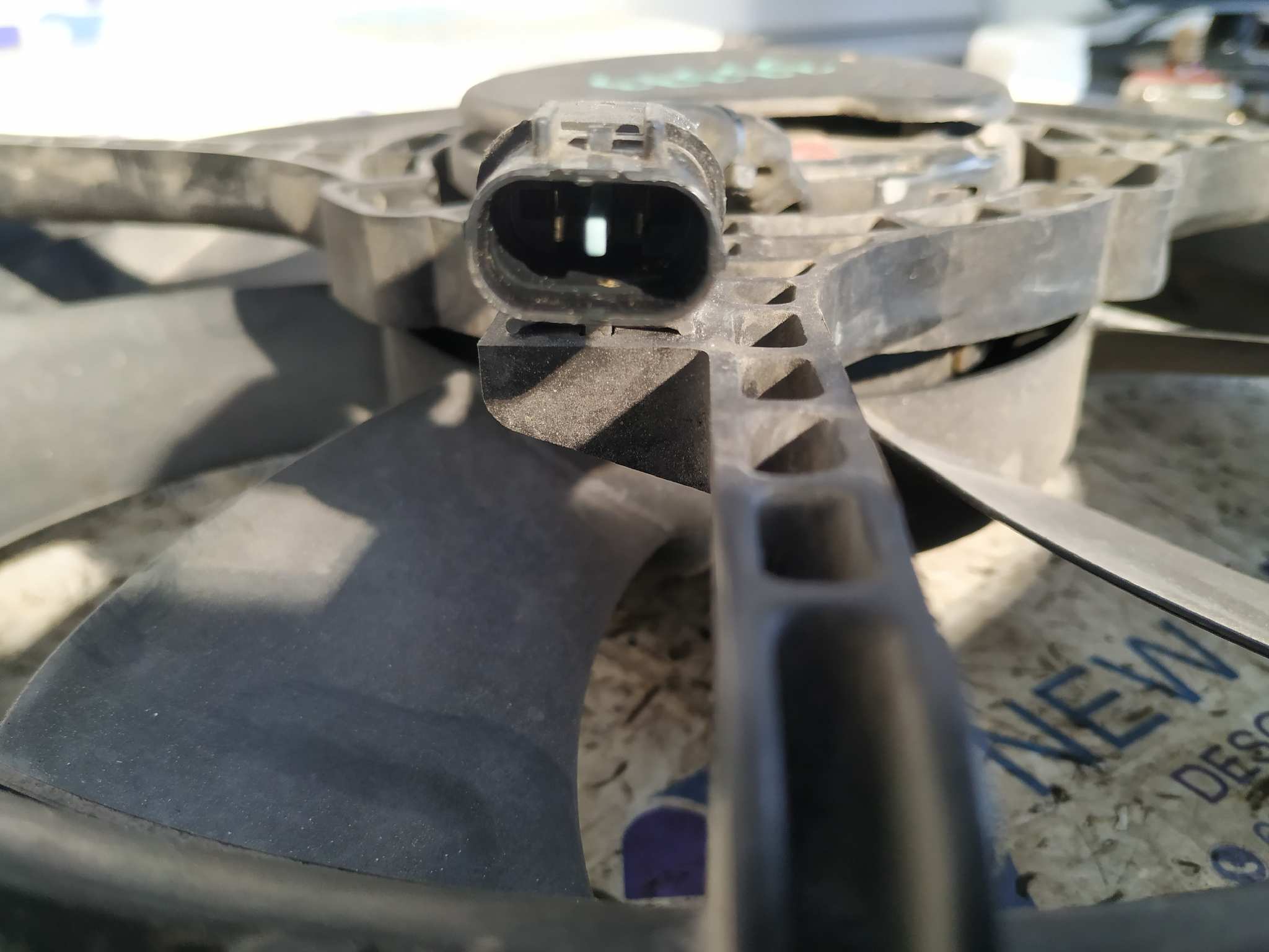 ELECTROVENTILADOR HYUNDAI COUPE (GK) - vista 4