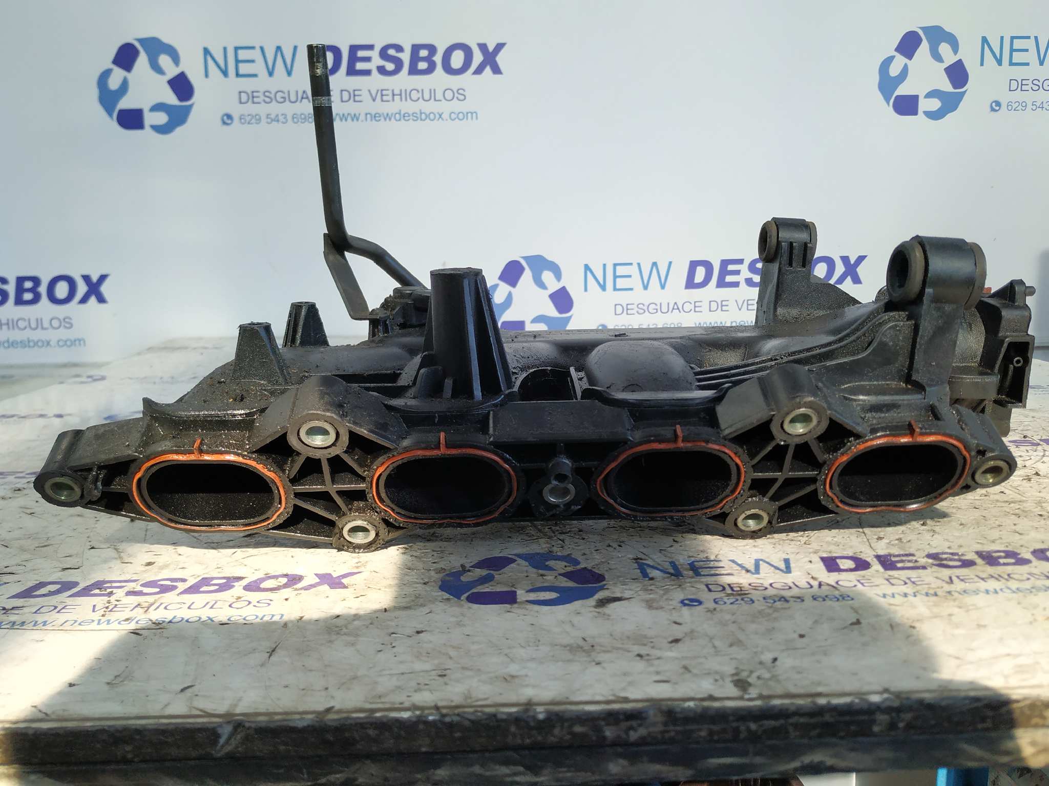 COLECTOR ADMISION MERCEDES-BENZ CLASE C (W203) SPORTCOUPE - vista 5