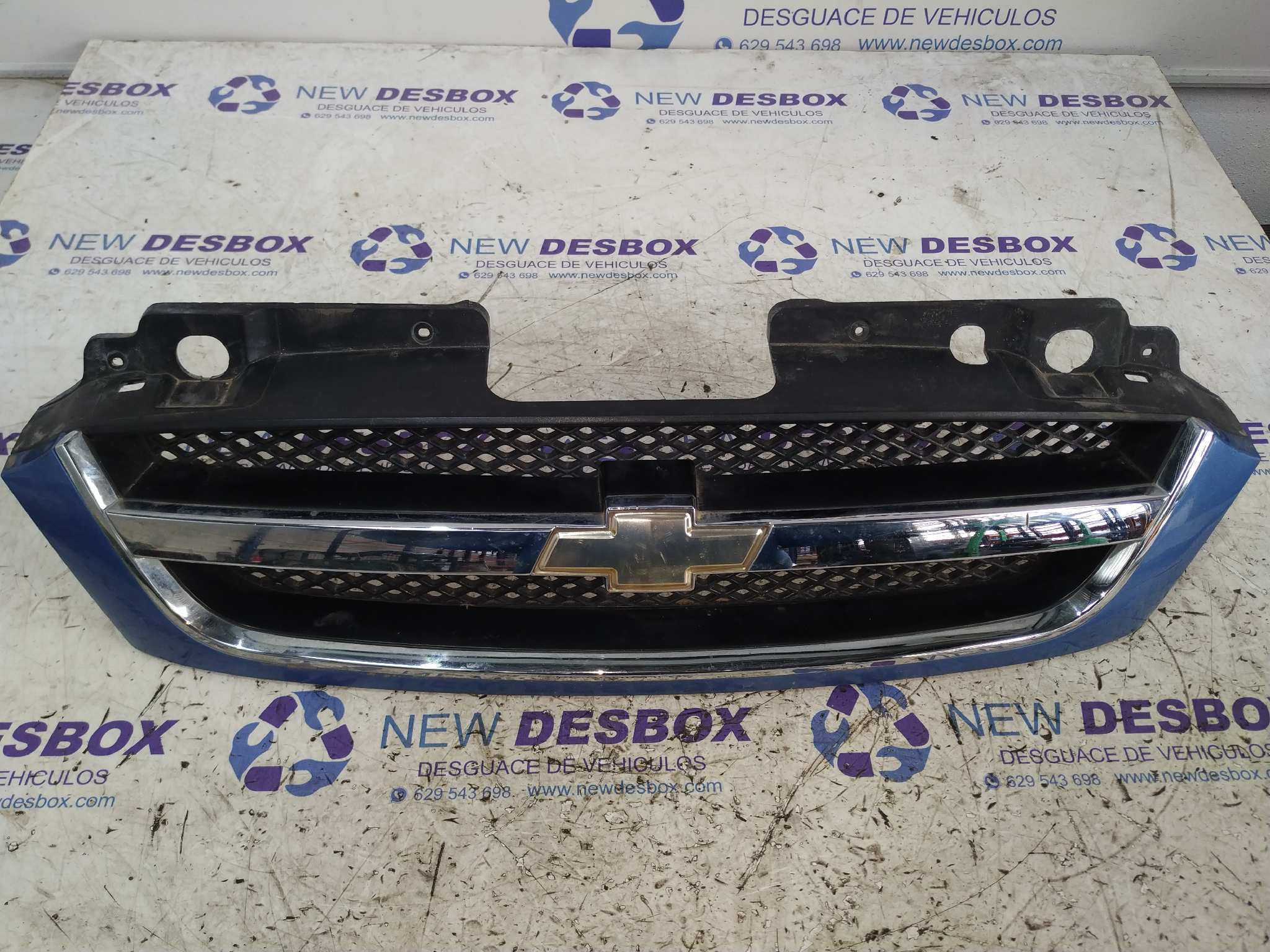 REJILLA DELANTERA CHEVROLET TACUMA - vista 3