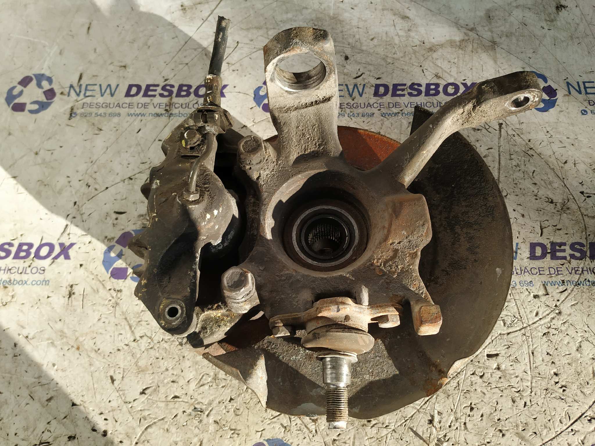 MANGUETA DELANTERA IZQUIERDA VOLKSWAGEN T4 TRANSPORTER/FURGONETA (MOD. 1991)