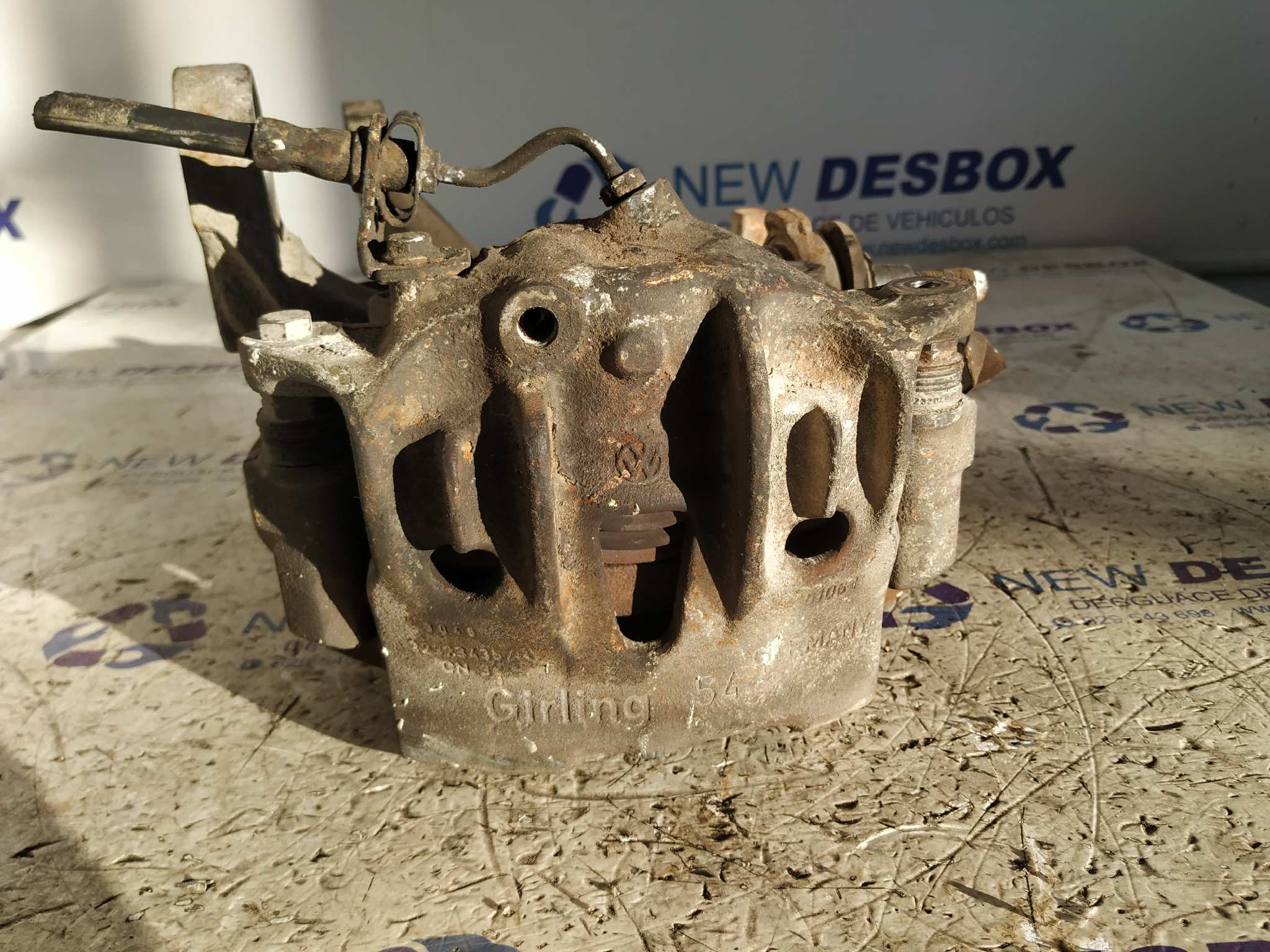 MANGUETA DELANTERA IZQUIERDA VOLKSWAGEN T4 TRANSPORTER/FURGONETA (MOD. 1991) - vista 4