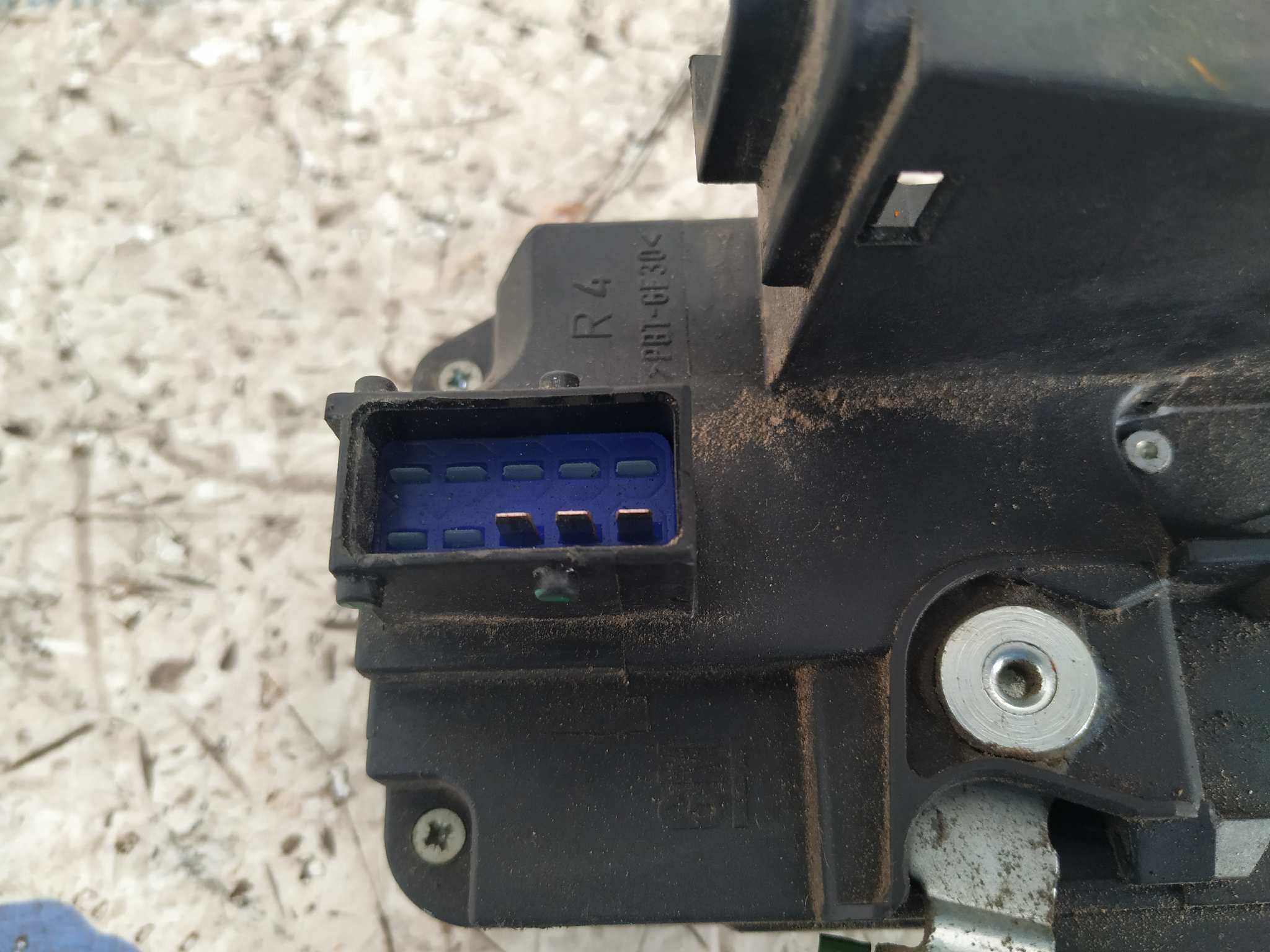 CERRADURA PUERTA DELANTERA DERECHA OPEL MERIVA - vista 2