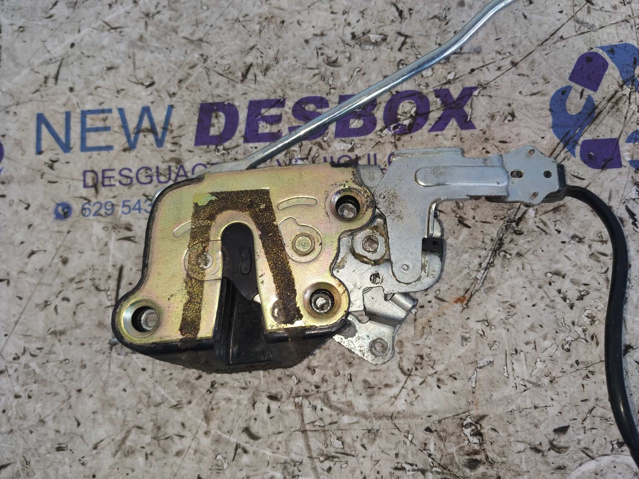 CERRADURA PUERTA DELANTERA DERECHA OPEL MONTEREY - vista 2