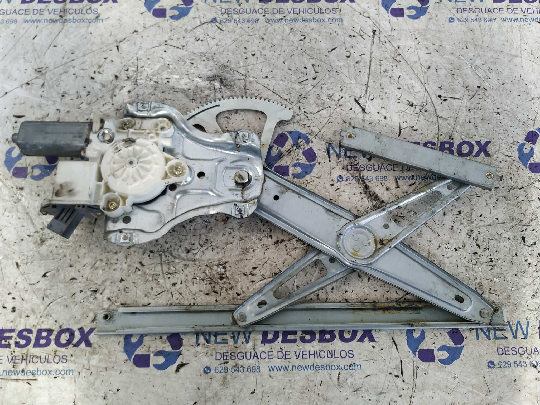 ELEVALUNAS DELANTERO DERECHO TOYOTA AVENSIS BERLINA (T25)