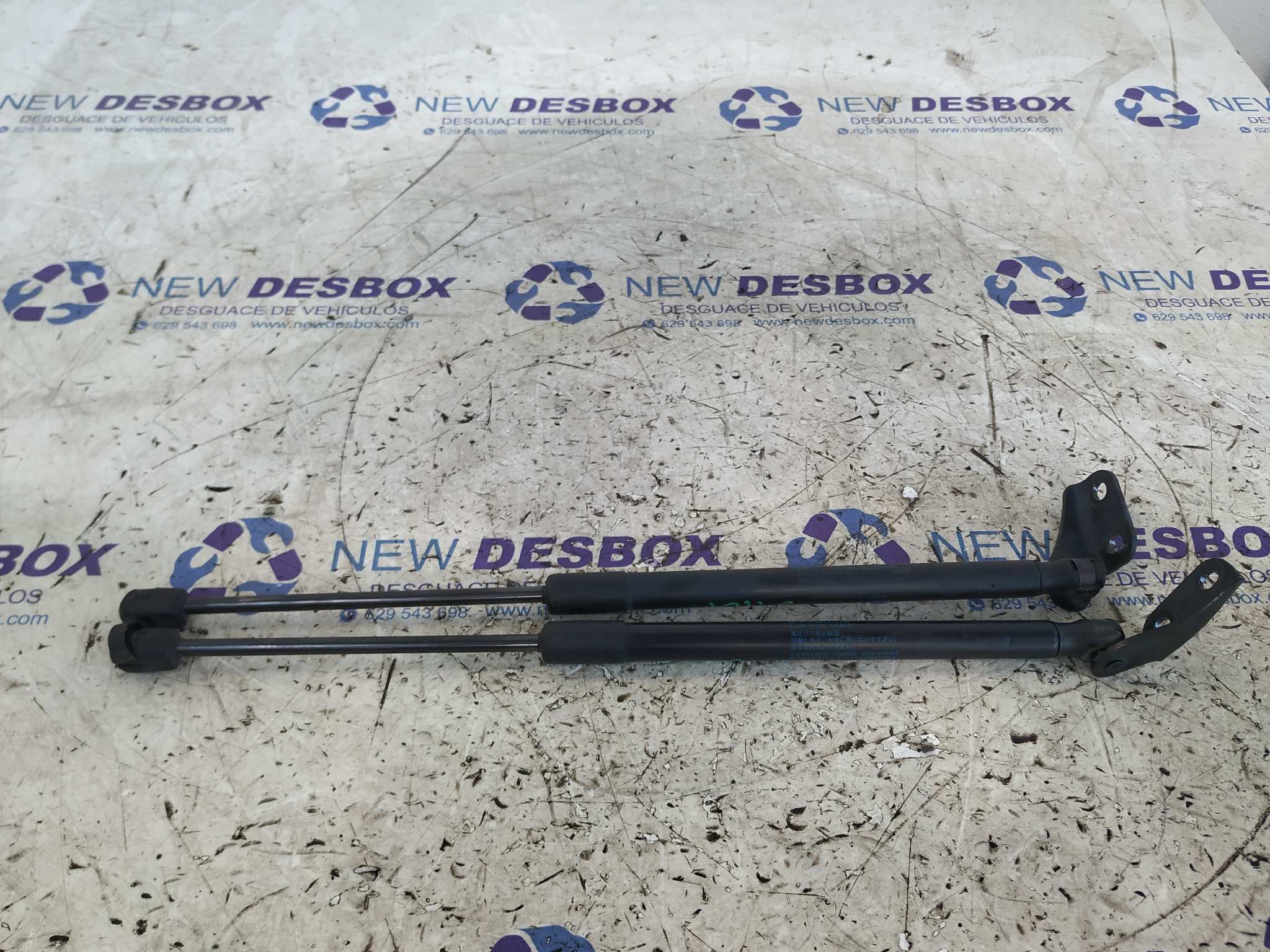 AMORTIGUADORES MALETERO / PORTON SUZUKI SWIFT BERLINA (MZ)