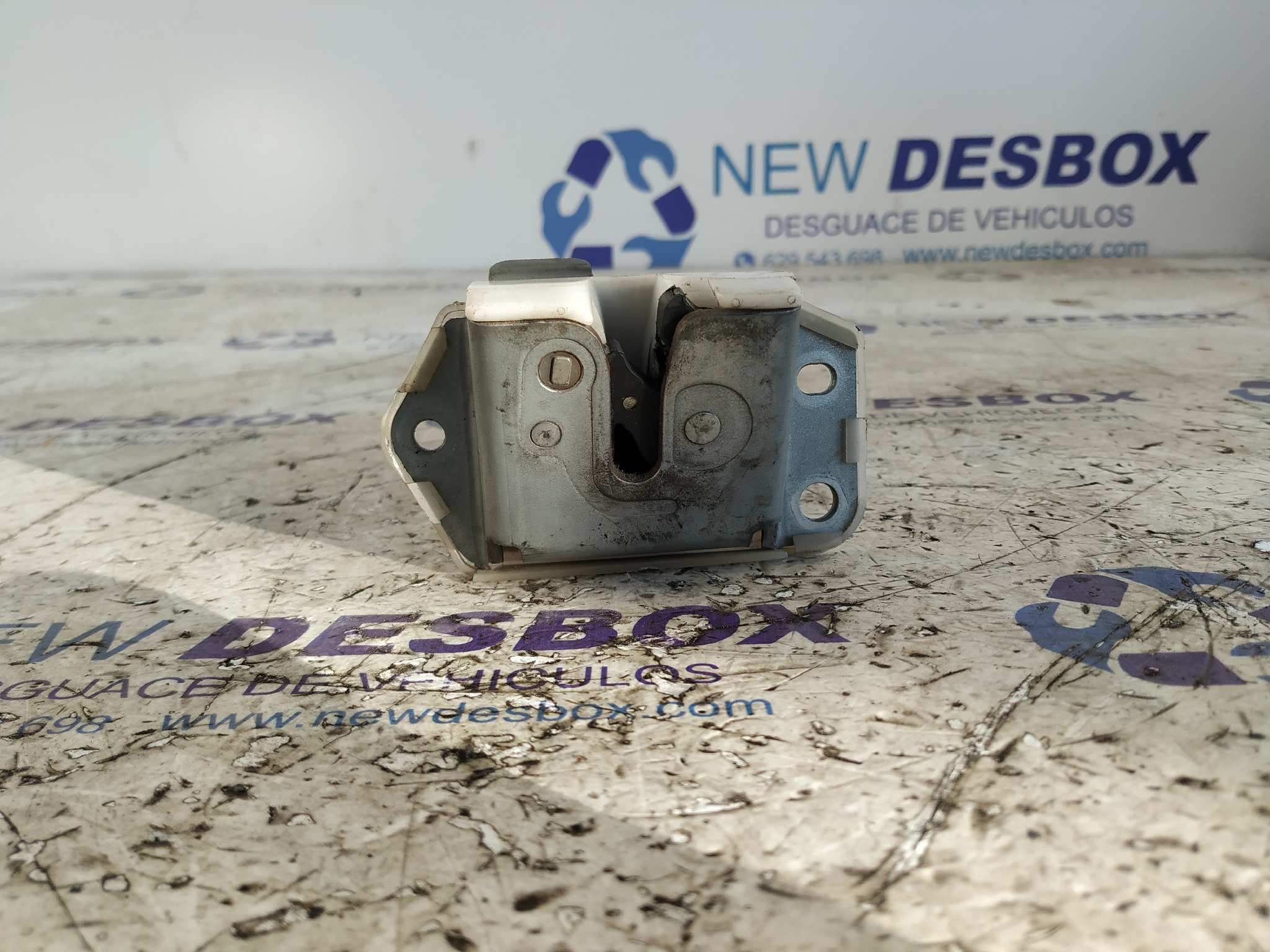 CERRADURA MALETERO / PORTON SUZUKI SWIFT BERLINA (MZ) - vista 5