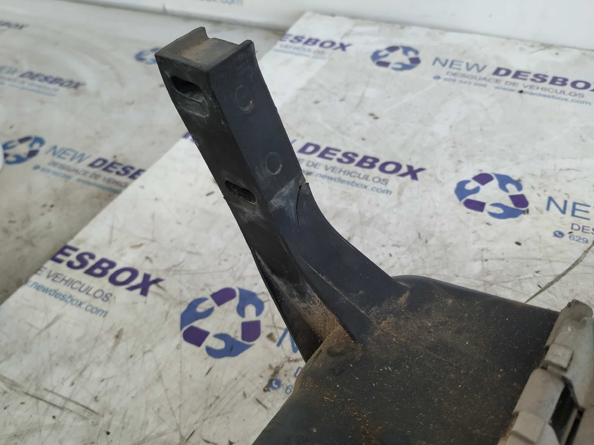 INTERCOOLER MAHINDRA XUV500 2.2 - vista 8