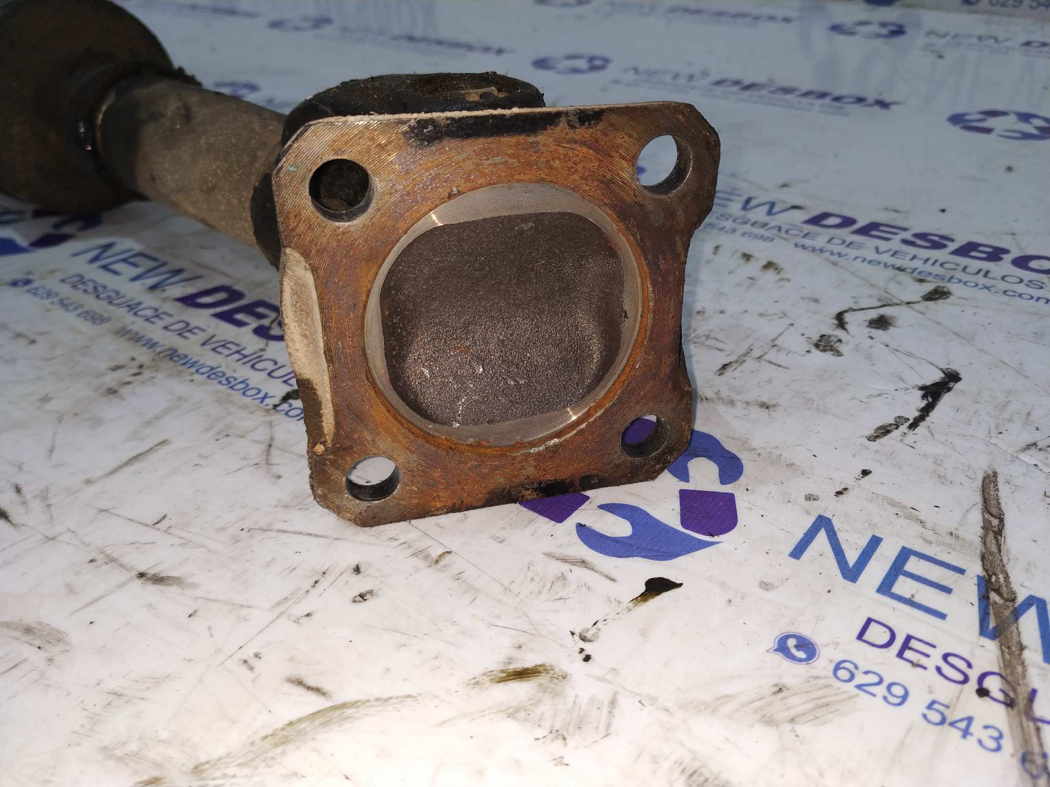 TRANSMISION CENTRAL NISSAN PATROL (K/W260) - vista 2