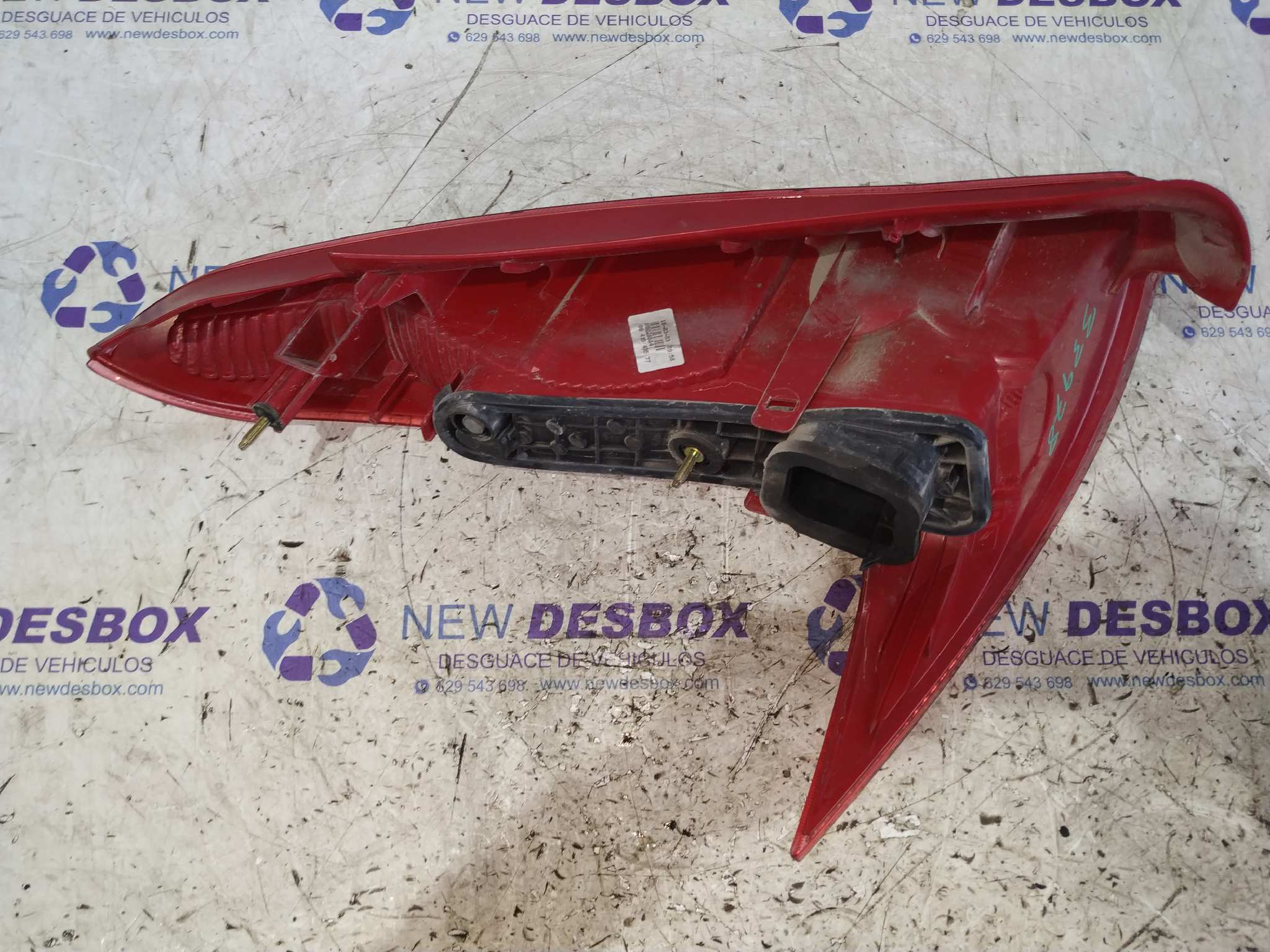 PILOTO TRASERO DERECHO PEUGEOT 206 BERLINA - vista 4