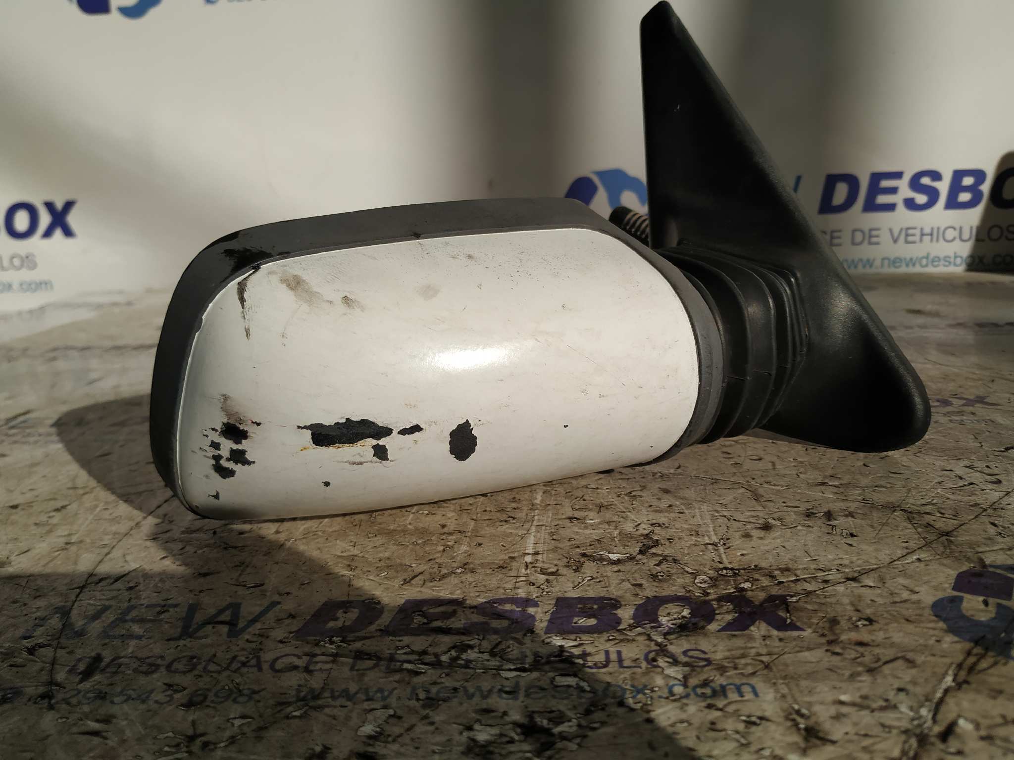 RETROVISOR DERECHO PEUGEOT 205 BERLINA - vista 3