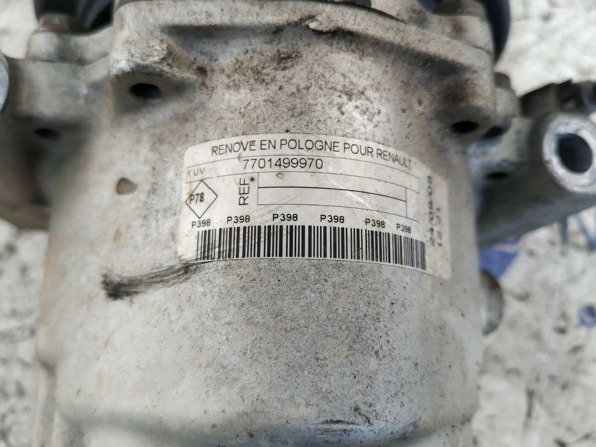 COMPRESOR AIRE ACONDICIONADO RENAULT KANGOO (F/KC0) - vista 4