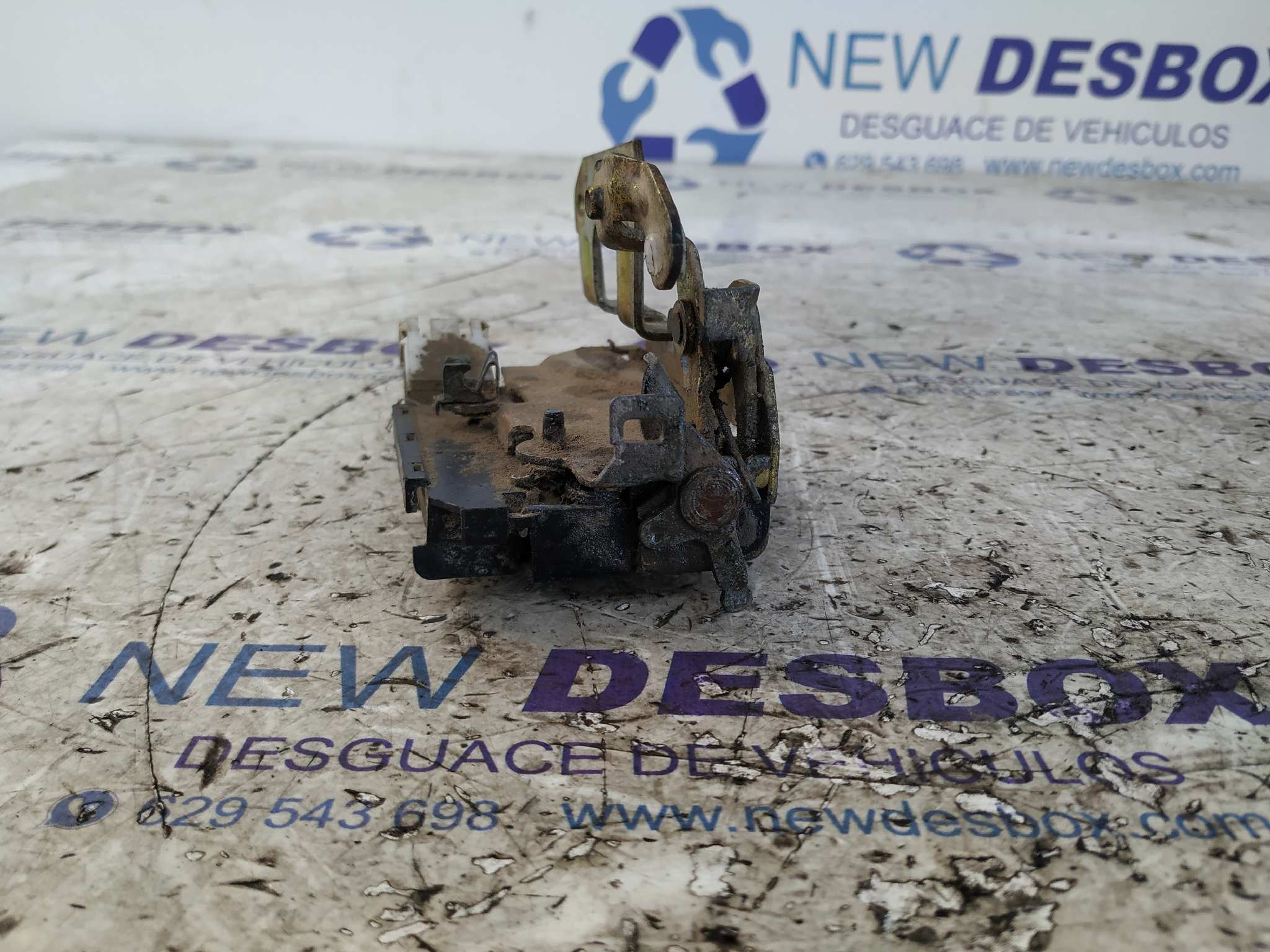 CERRADURA PUERTA TRASERA IZQUIERDA RENAULT 21 BERLINA (B/L48) - vista 4