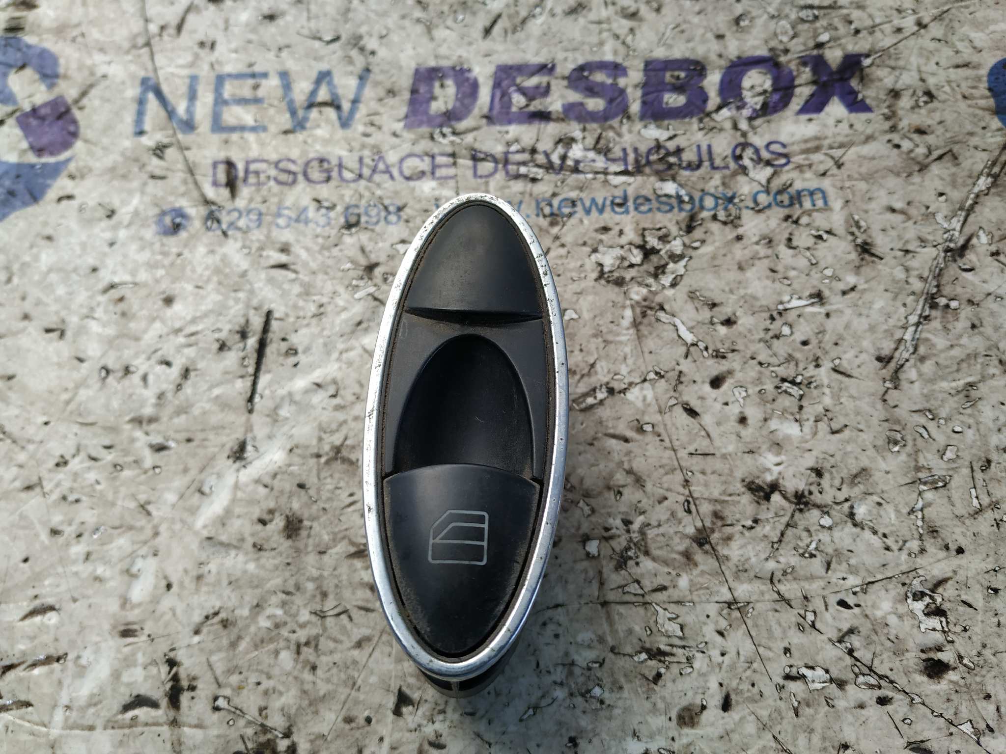 MANDO ELEVALUNAS TRASERO DERECHO MERCEDES CLASE E (W211)