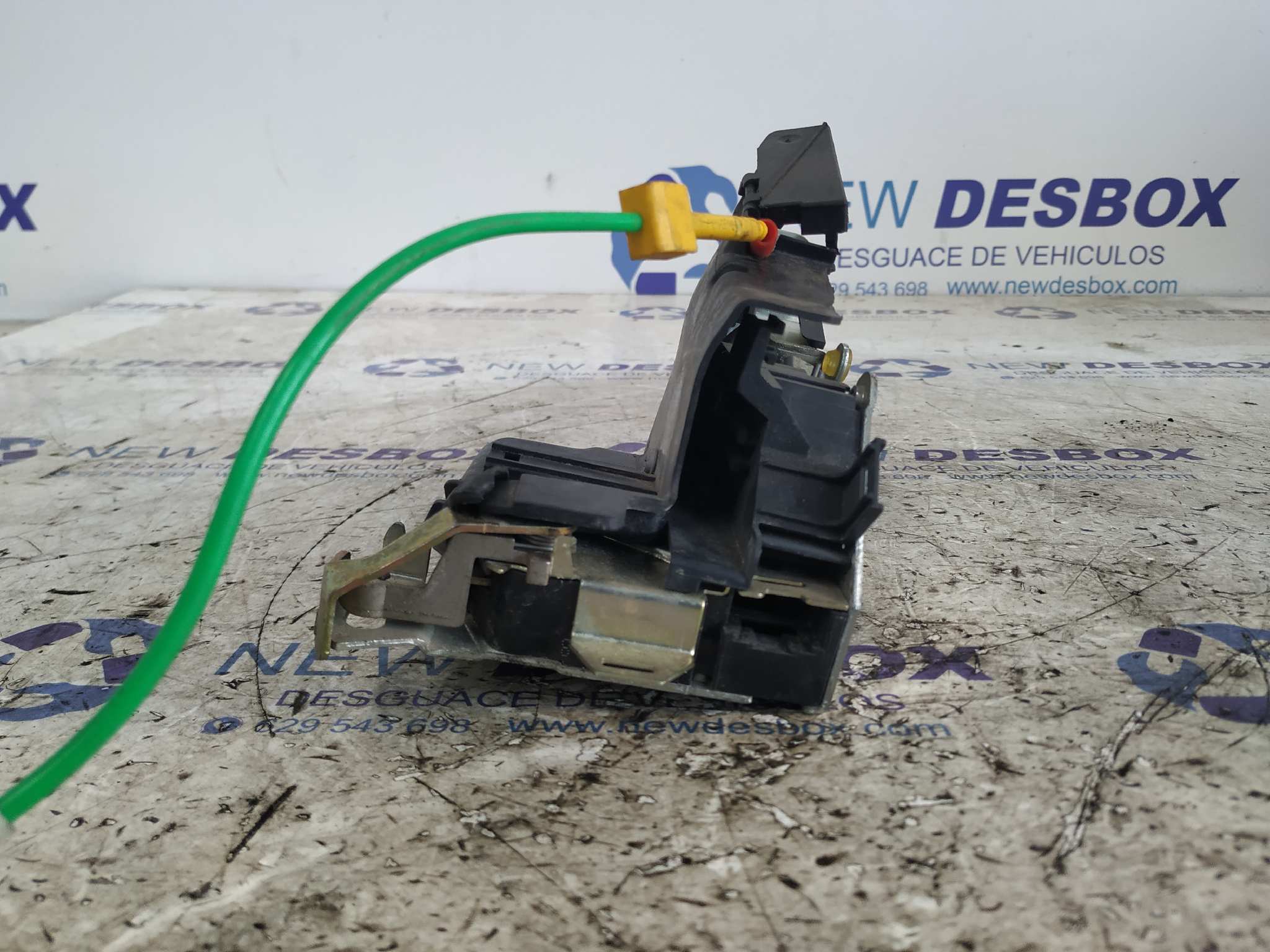 CERRADURA PUERTA TRASERA DERECHA BMW SERIE 5 BERLINA (E39) - vista 3