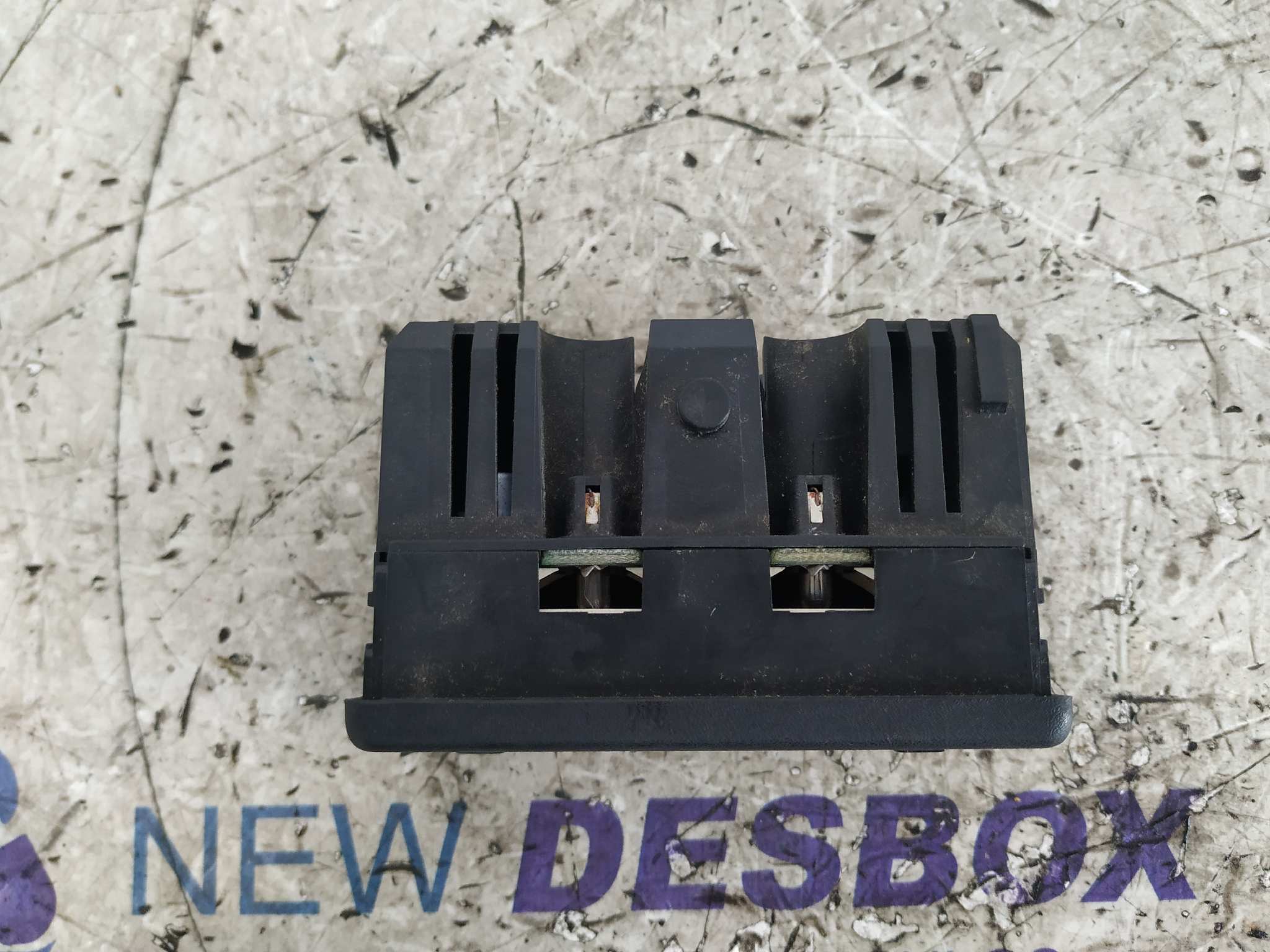 PANTALLA MULTIFUNCION BMW SERIE 5 BERLINA (E34) - vista 3