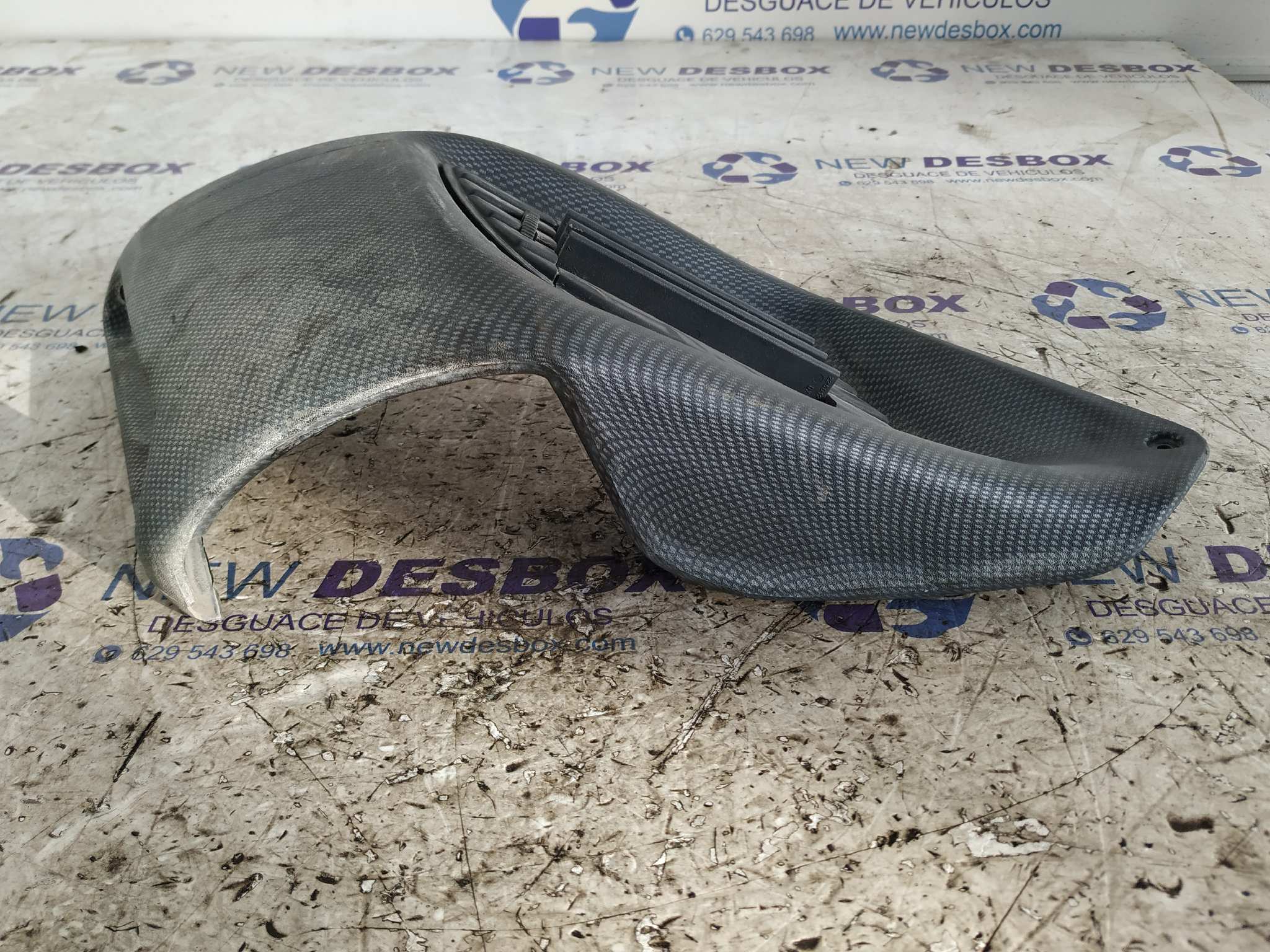 REJILLA AIREADORA GILERA RUNNER - vista 4