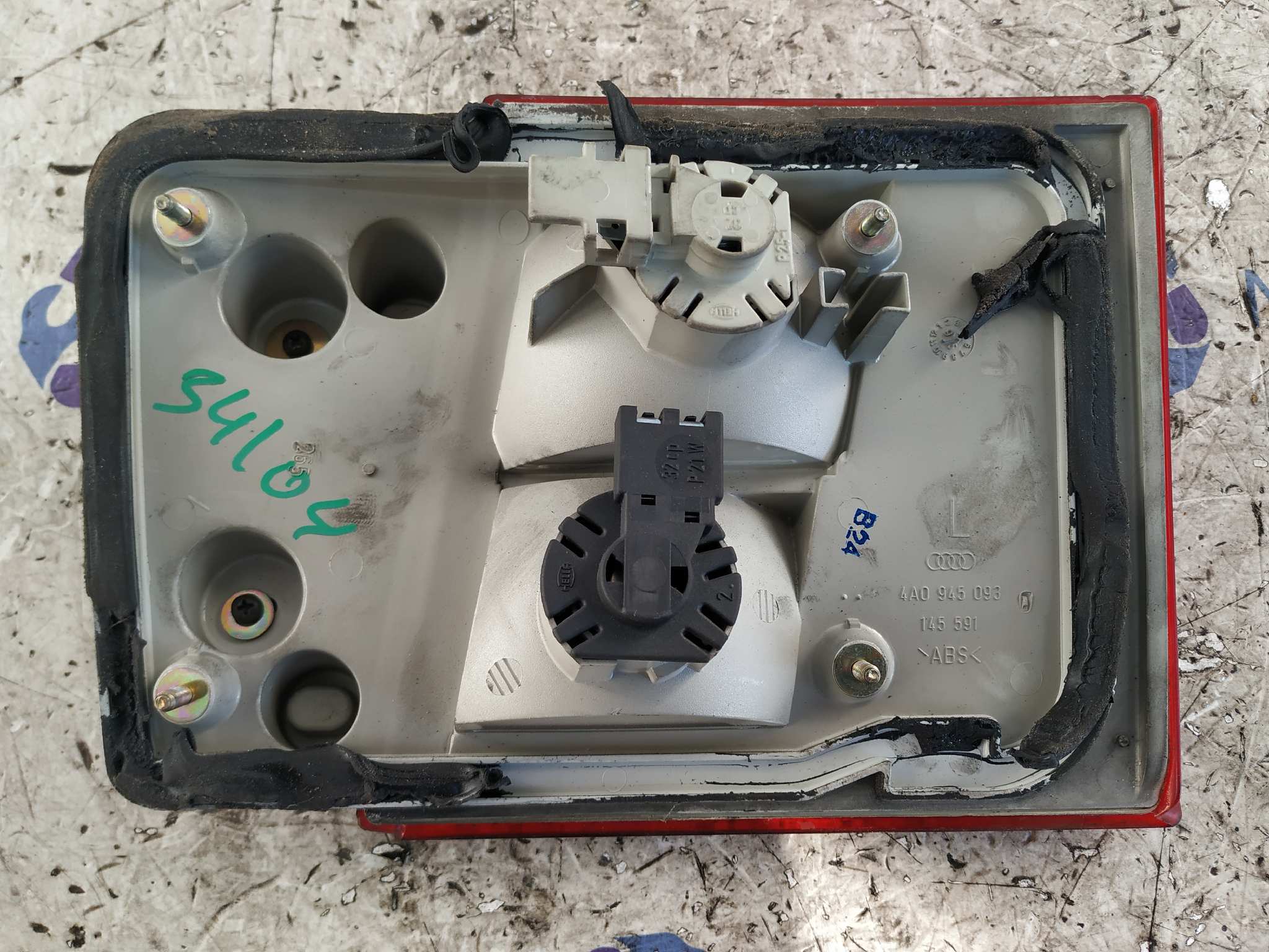 PILOTO PORTON IZQUIERDO AUDI A6 BERLINA (C4) - vista 2