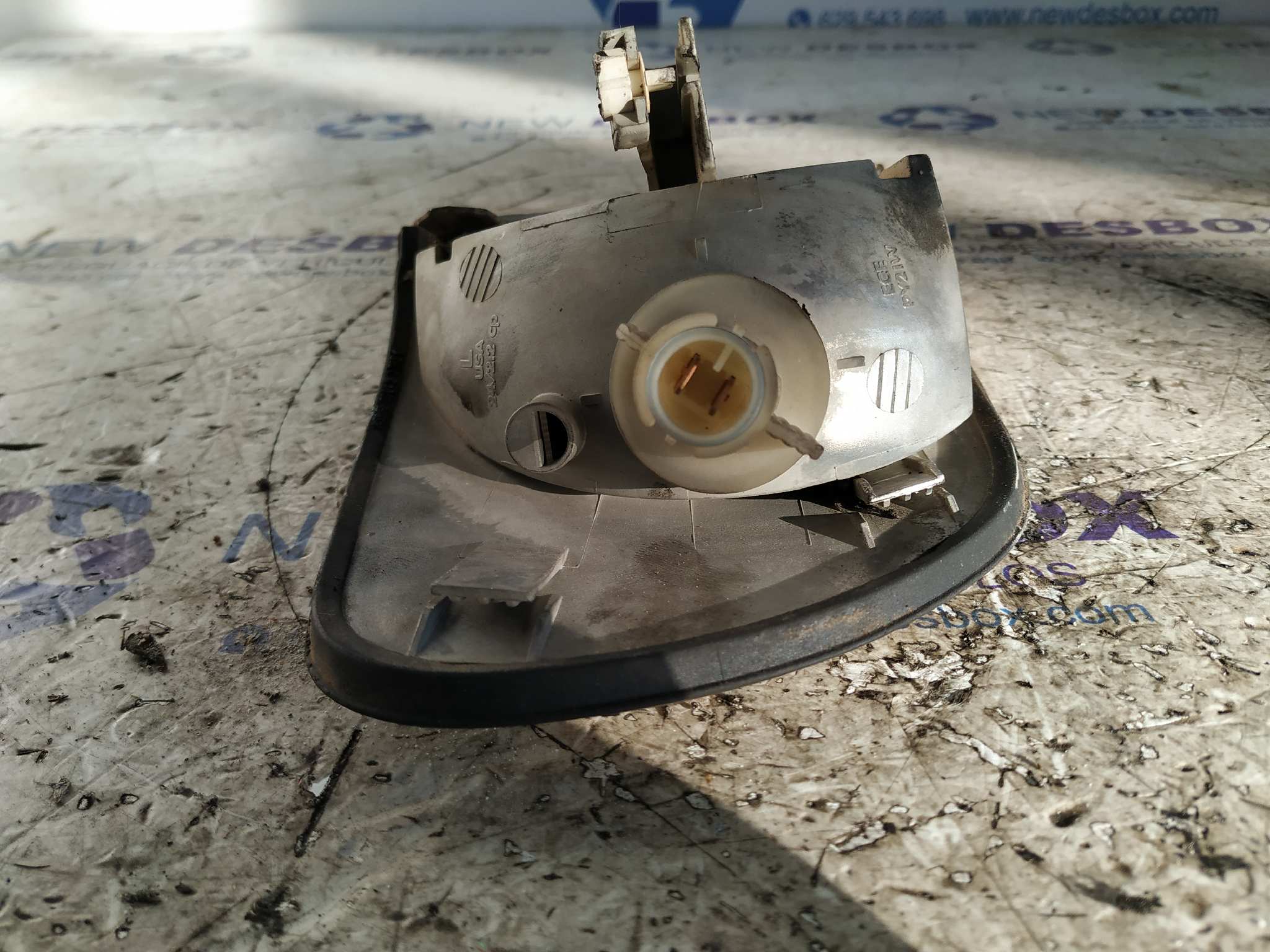 PILOTO DELANTERO IZQUIERDO AUDI A6 BERLINA (C4) - vista 2