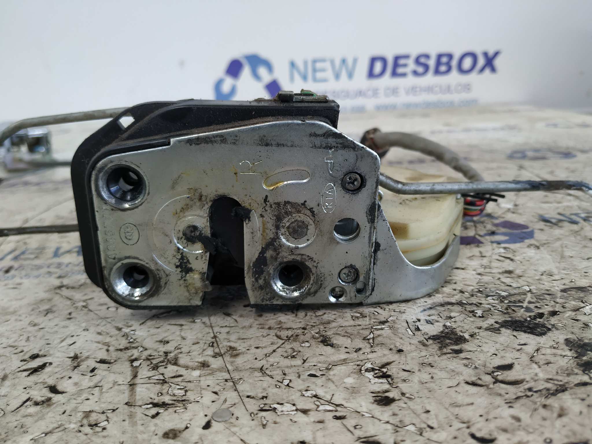 CERRADURA PUERTA DELANTERA DERECHA KIA SORENTO - vista 3