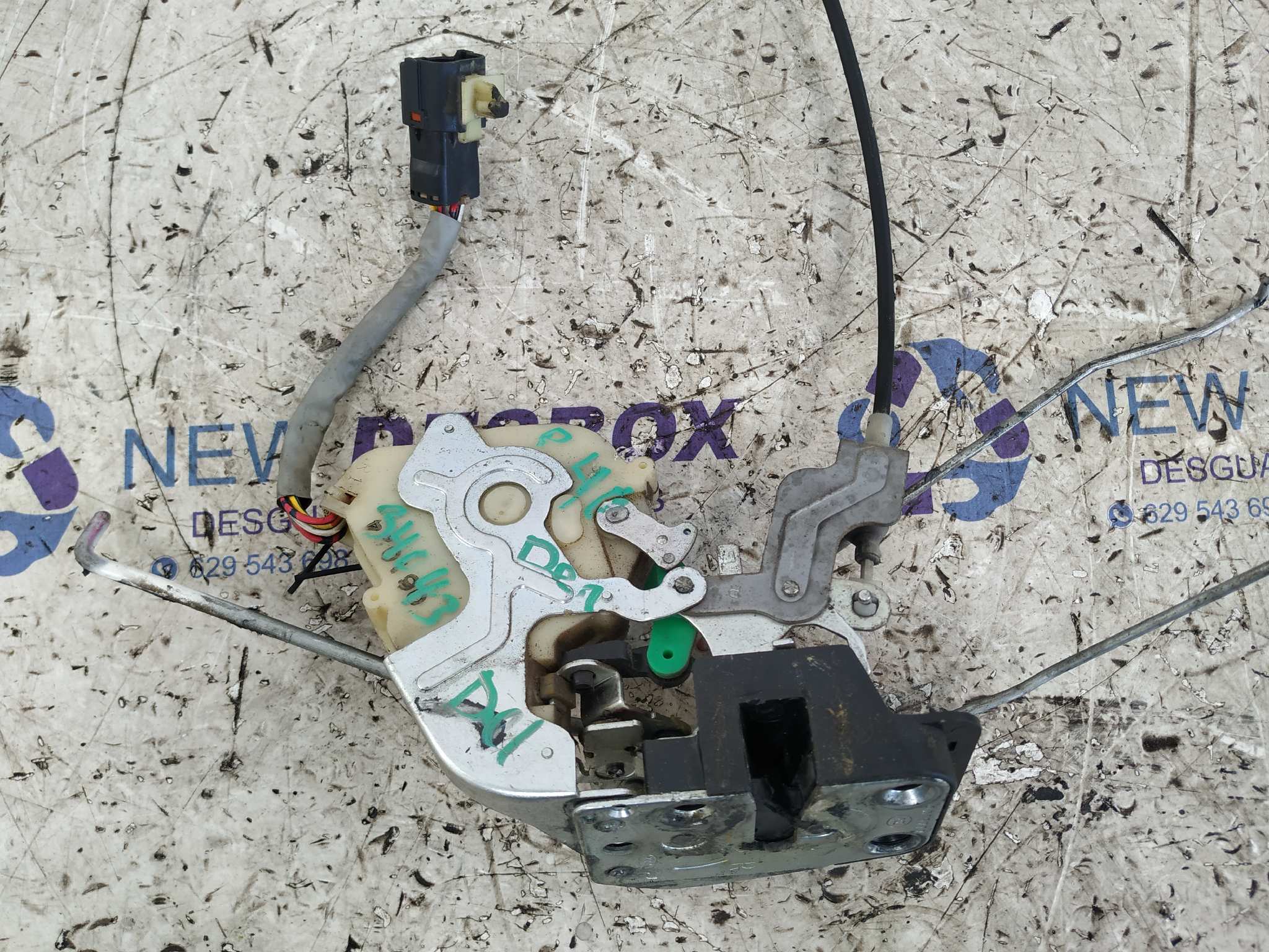 CERRADURA PUERTA DELANTERA DERECHA KIA SORENTO - vista 2