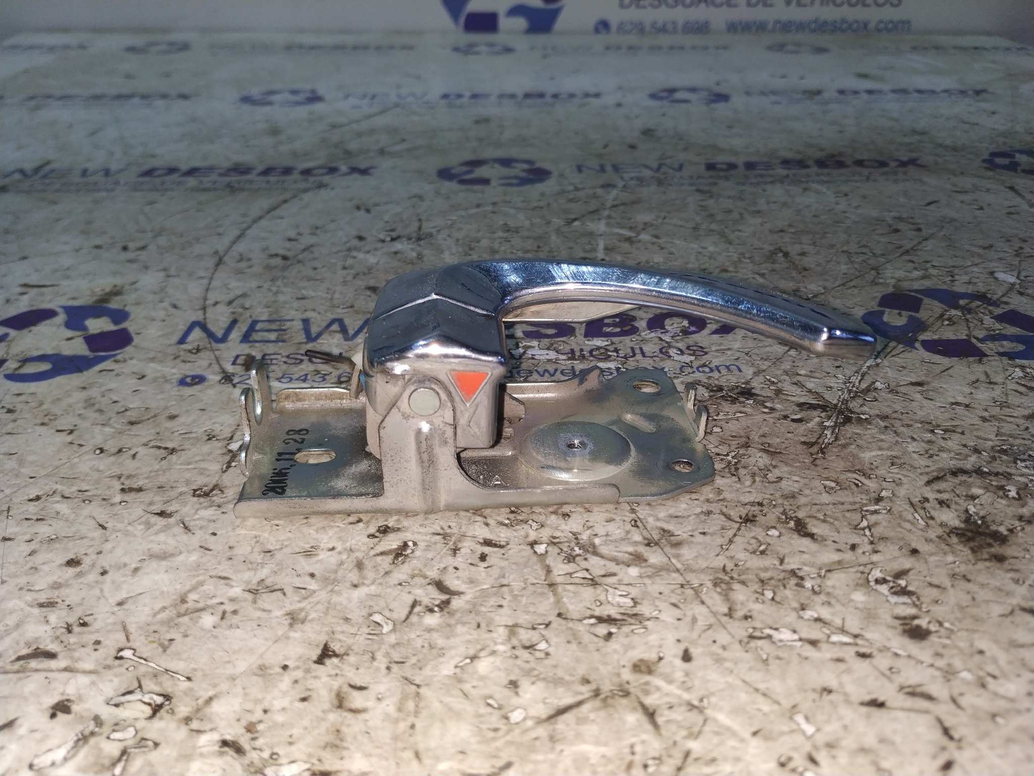 MANETA INTERIOR DELANTERA DERECHA KIA SORENTO - vista 4