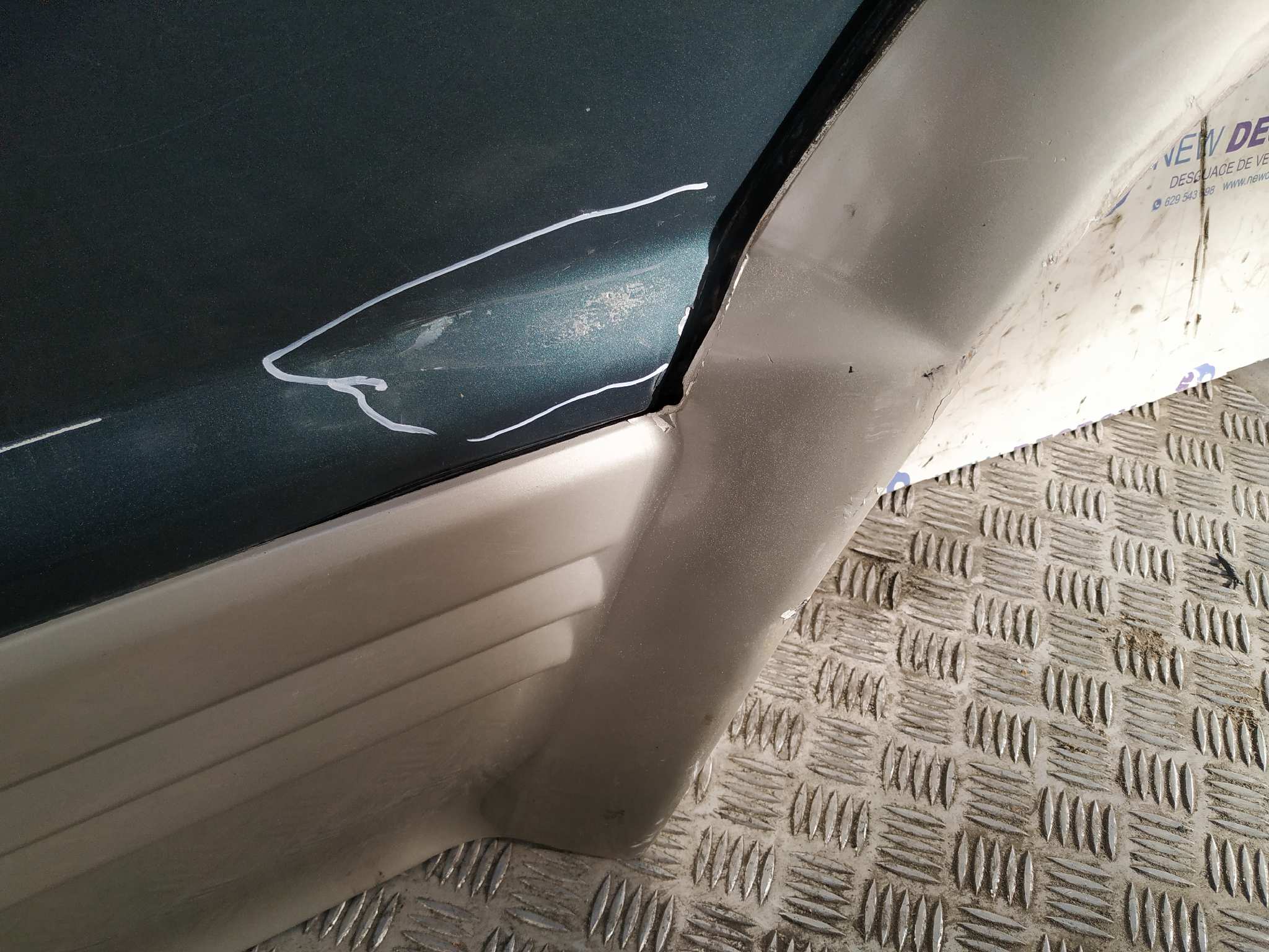 PUERTA TRASERA IZQUIERDA MITSUBISHI MONTERO (V20/V40) - vista 2