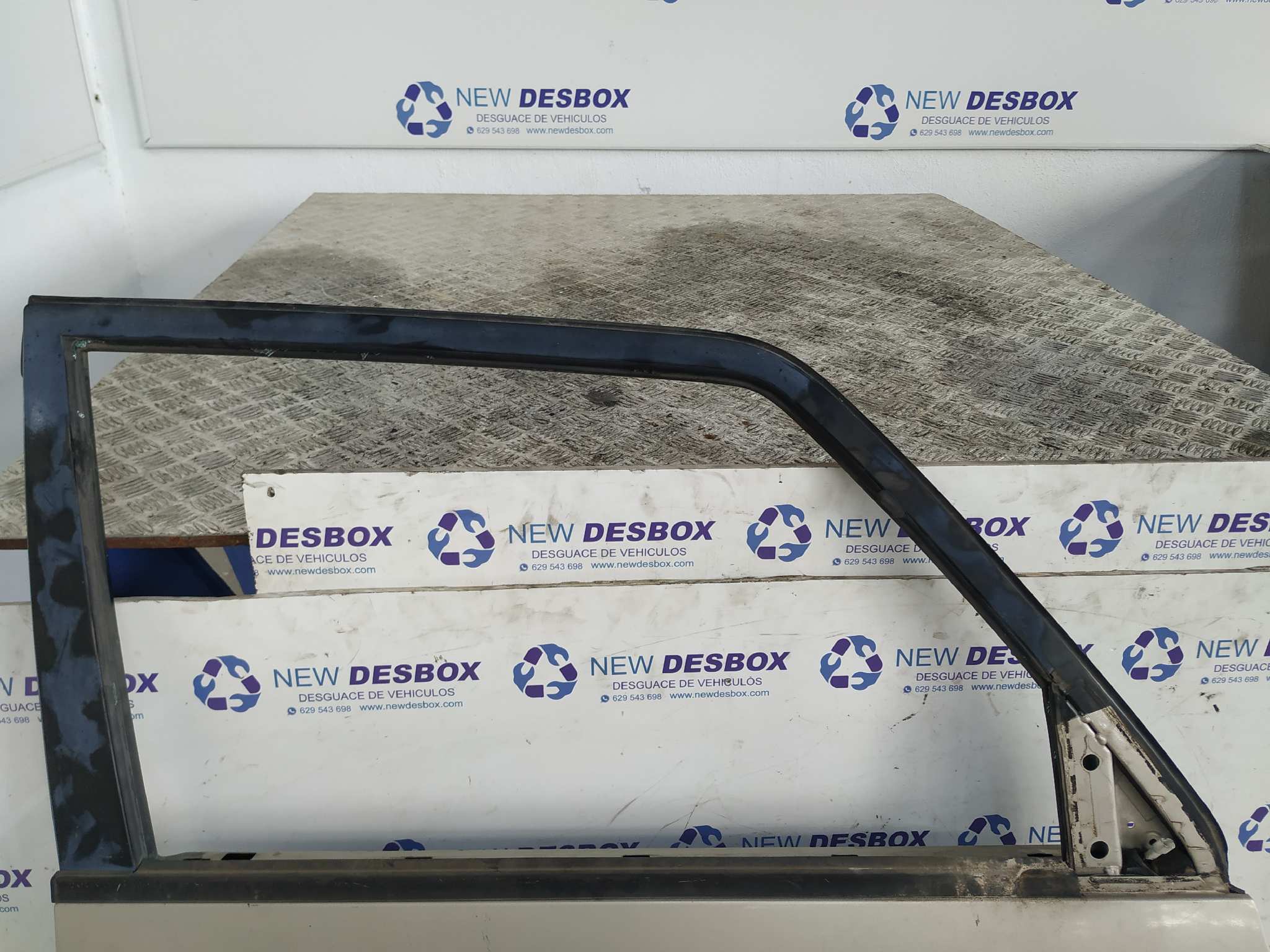 PUERTA DELANTERA DERECHA MITSUBISHI MONTERO (V20/V40) - vista 4