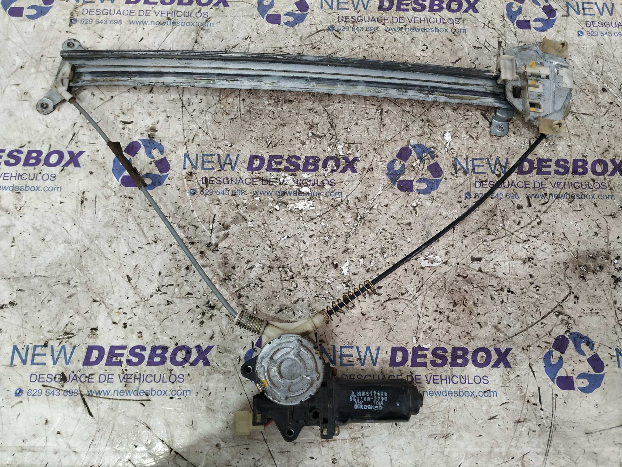 ELEVALUNAS DELANTERO DERECHO MITSUBISHI MONTERO (V20/V40)