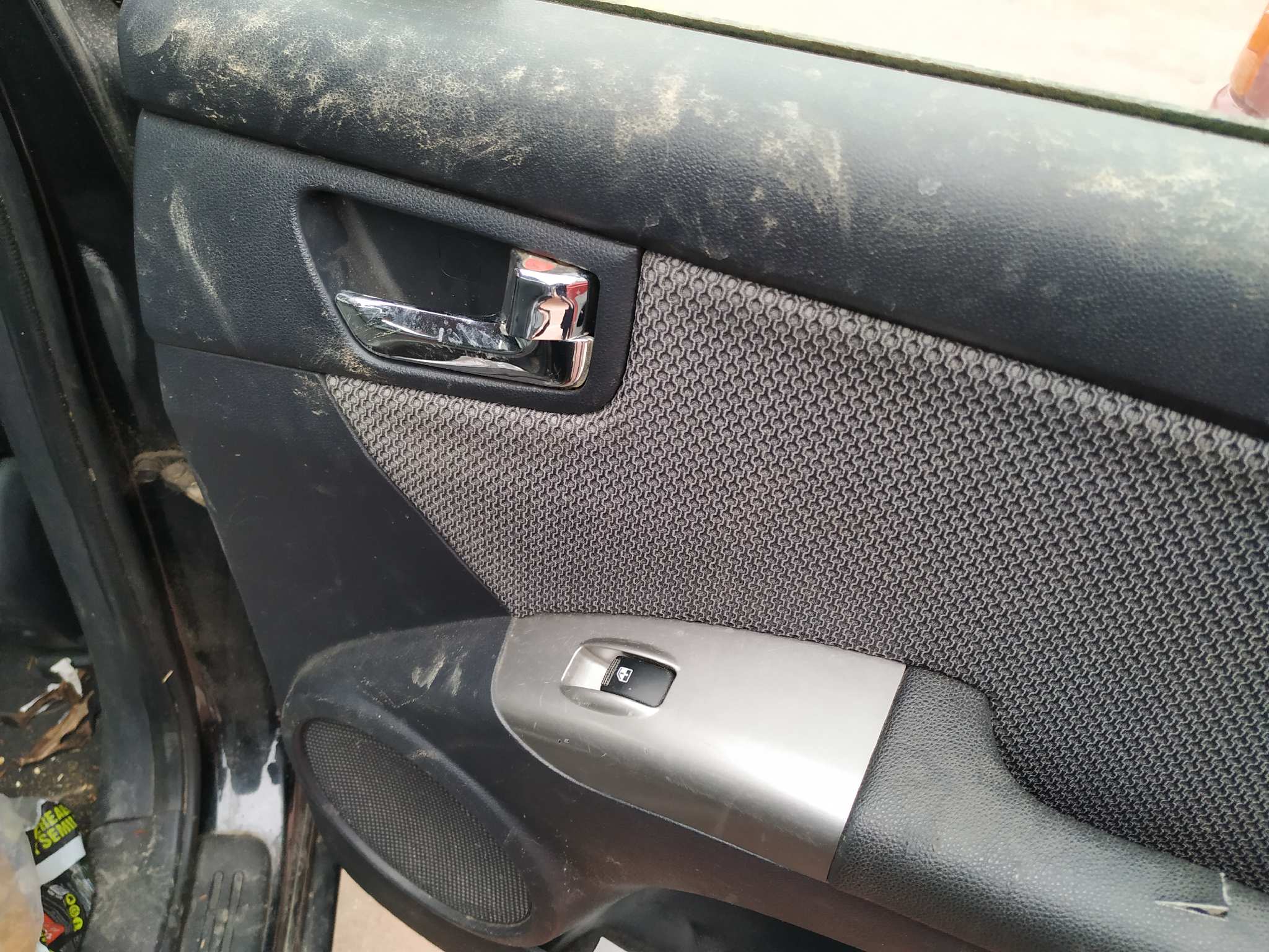 AMORTIGUADOR TRASERO DERECHO KIA SPORTAGE - recambio desguace - vista 4