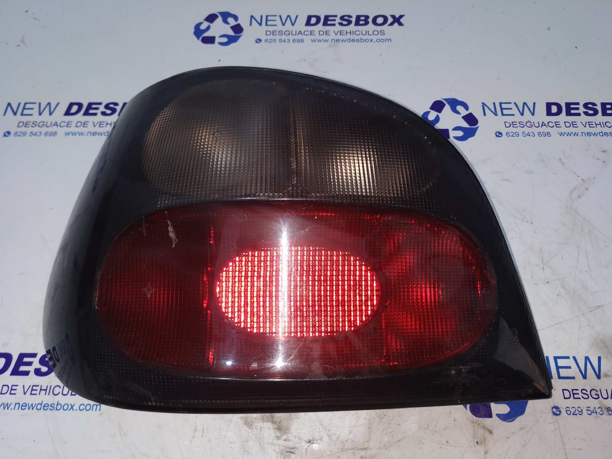 PILOTO TRASERO IZQUIERDO RENAULT MEGANE I BERLINA HATCHBACK (BA0)