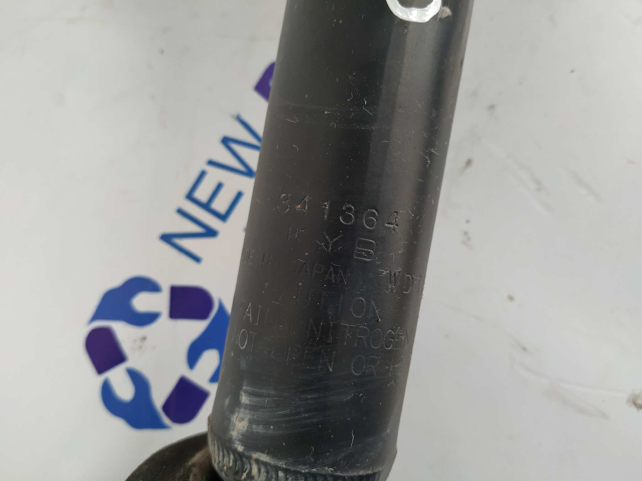 AMORTIGUADOR DELANTERO DERECHO KIA SORENTO - vista 4